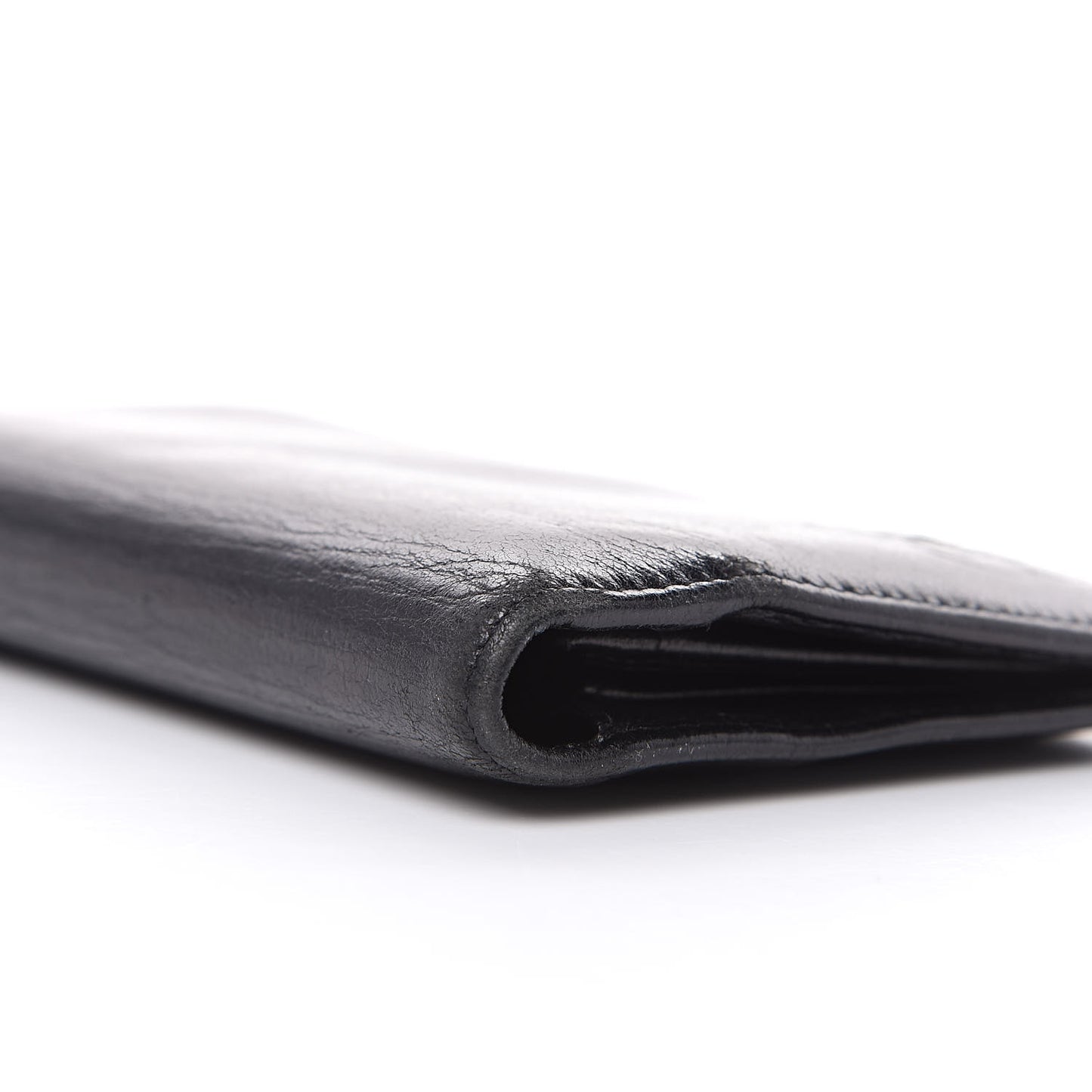 Goatskin Camellia Embossed Yen Wallet Black