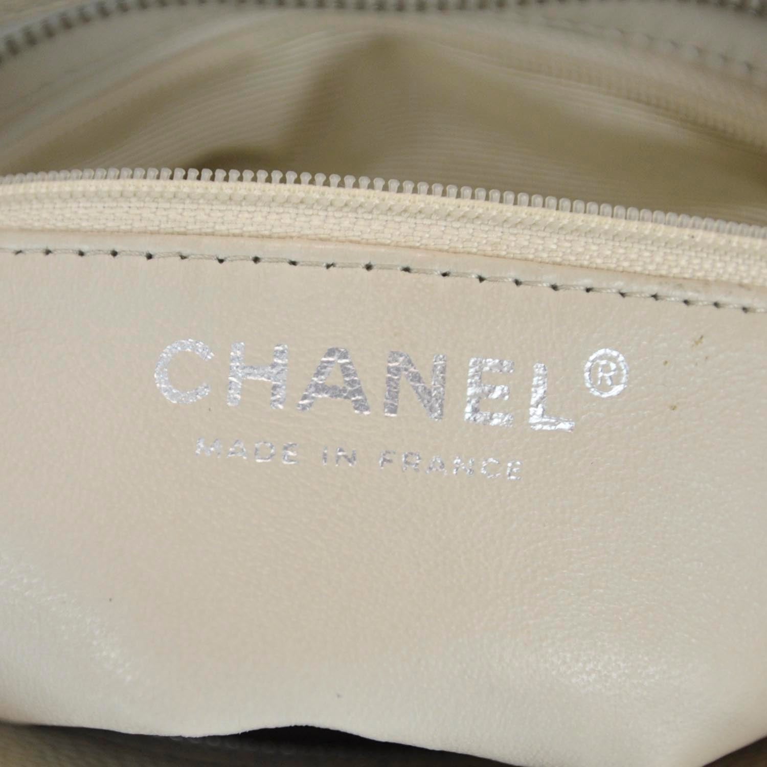 Chanel Caviar Medallion Tote 9 of 11