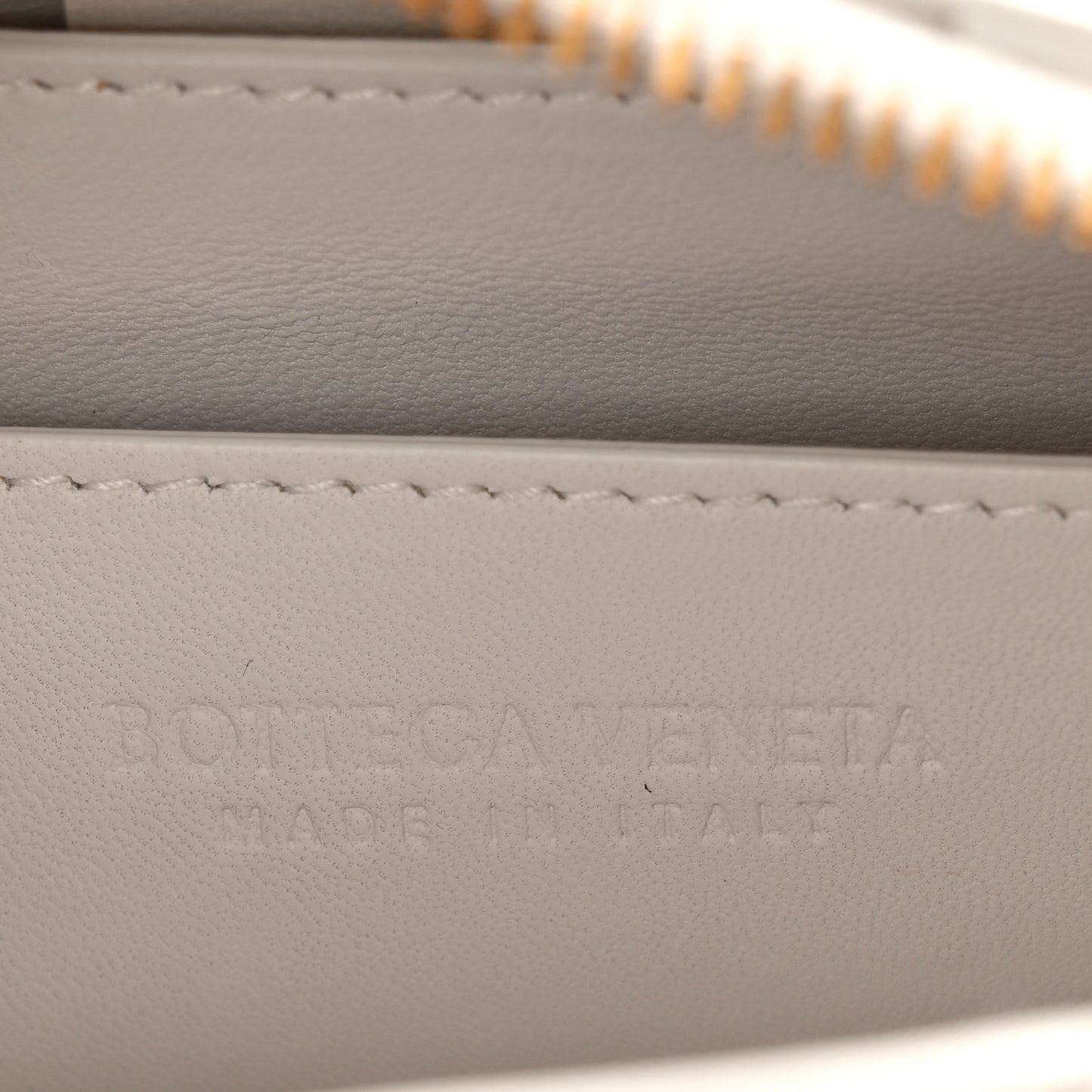 Lambskin Maxi Intrecciato Small Brick Cassette Bag White