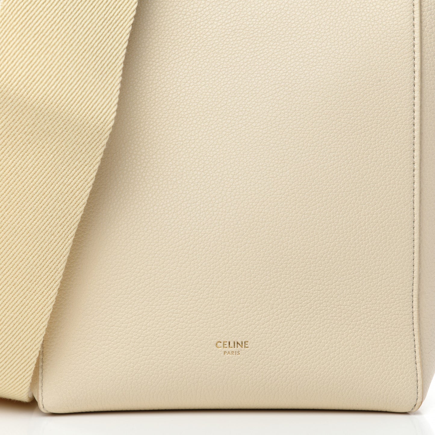 Soft Grained Calfskin Small Sangle Bucket Bag Vanilla
