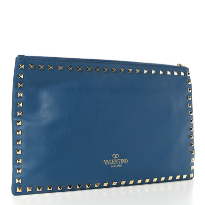 Valentino Garavani Vitello Large Rockstud Zip Wristlet Pouch Blu Delft 3 of 9