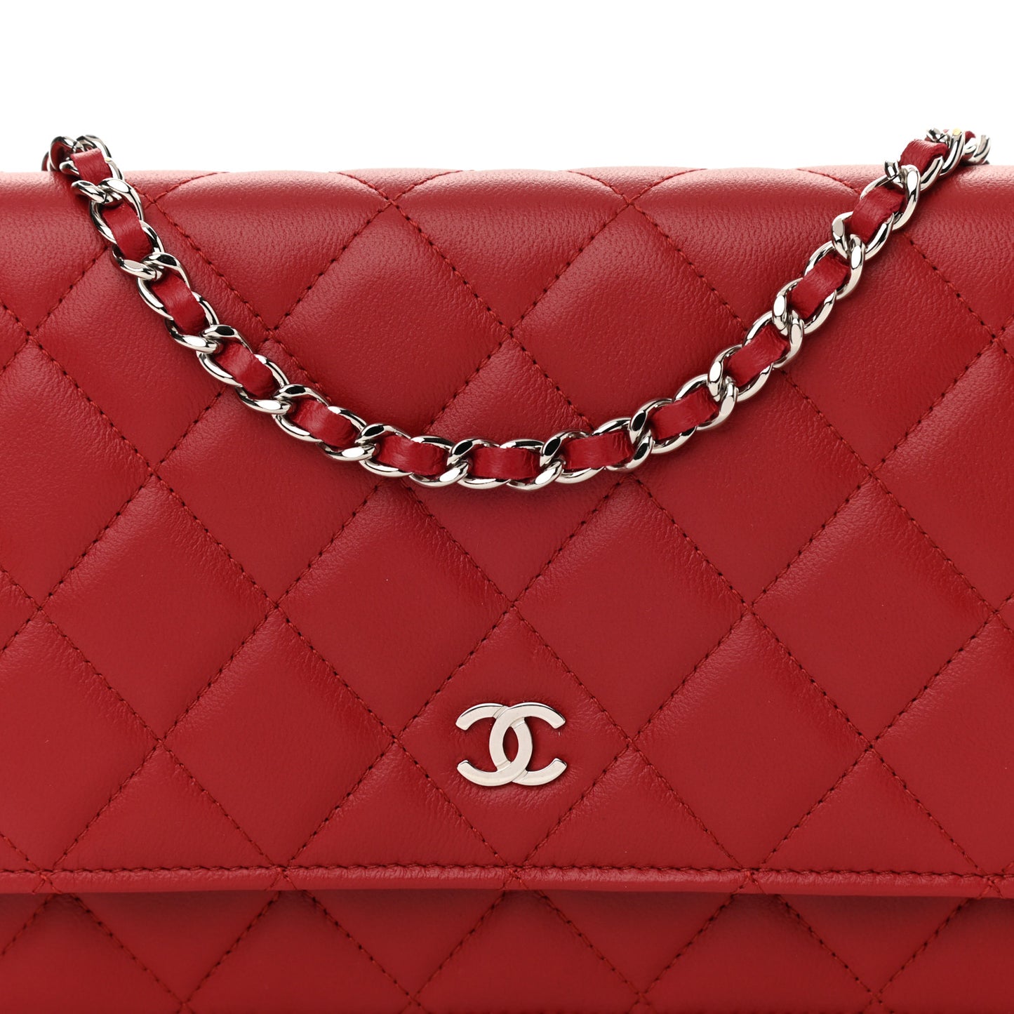 Lambskin Quilted Wallet On Chain WOC Red