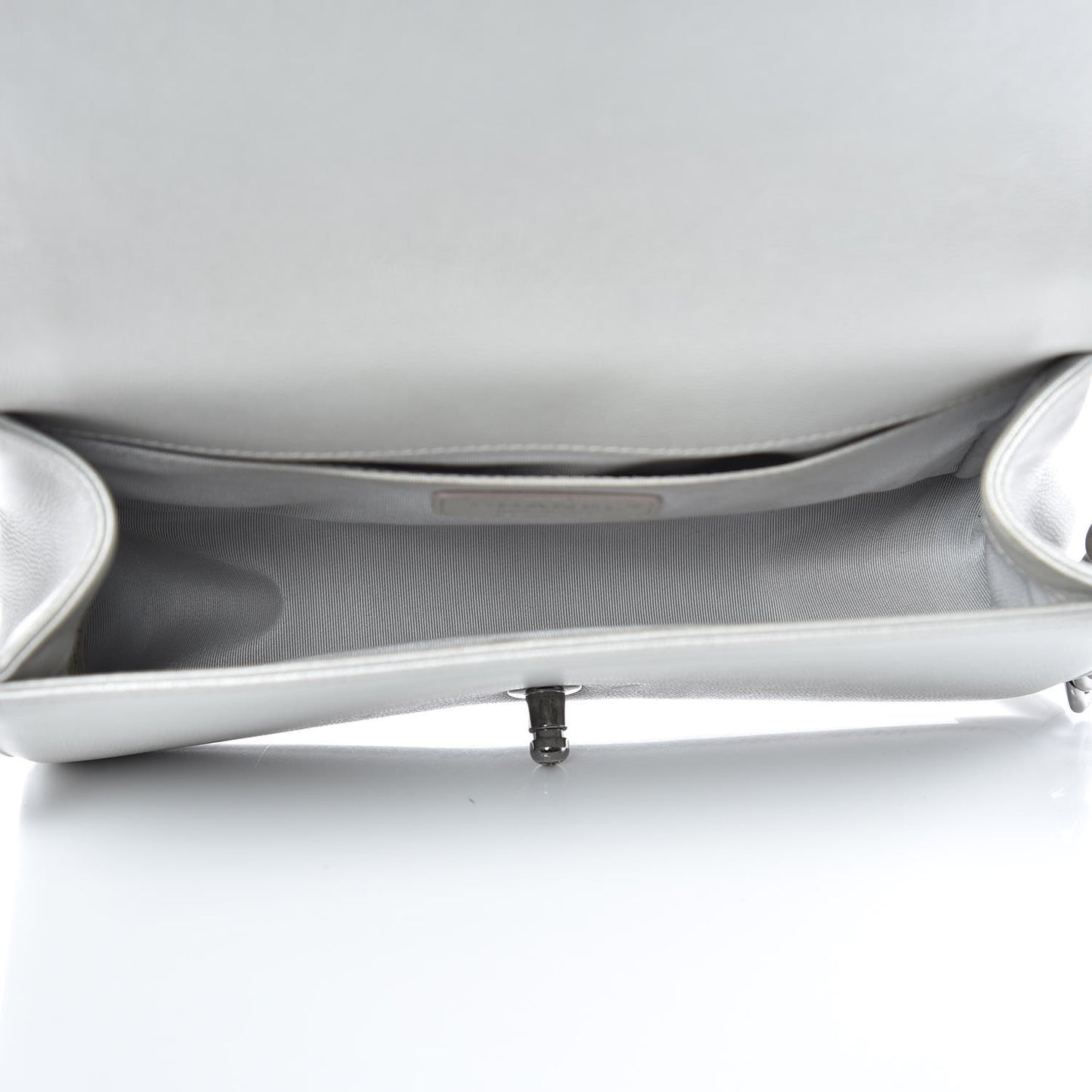 Metallic Caviar Quilted Medium Boy Flap Silver