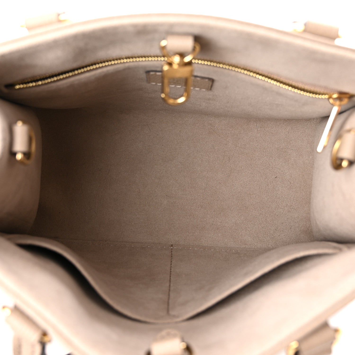 Louis Vuitton Empreinte Monogram Giant Onthego PM Tourterelle Creme 5 of 10