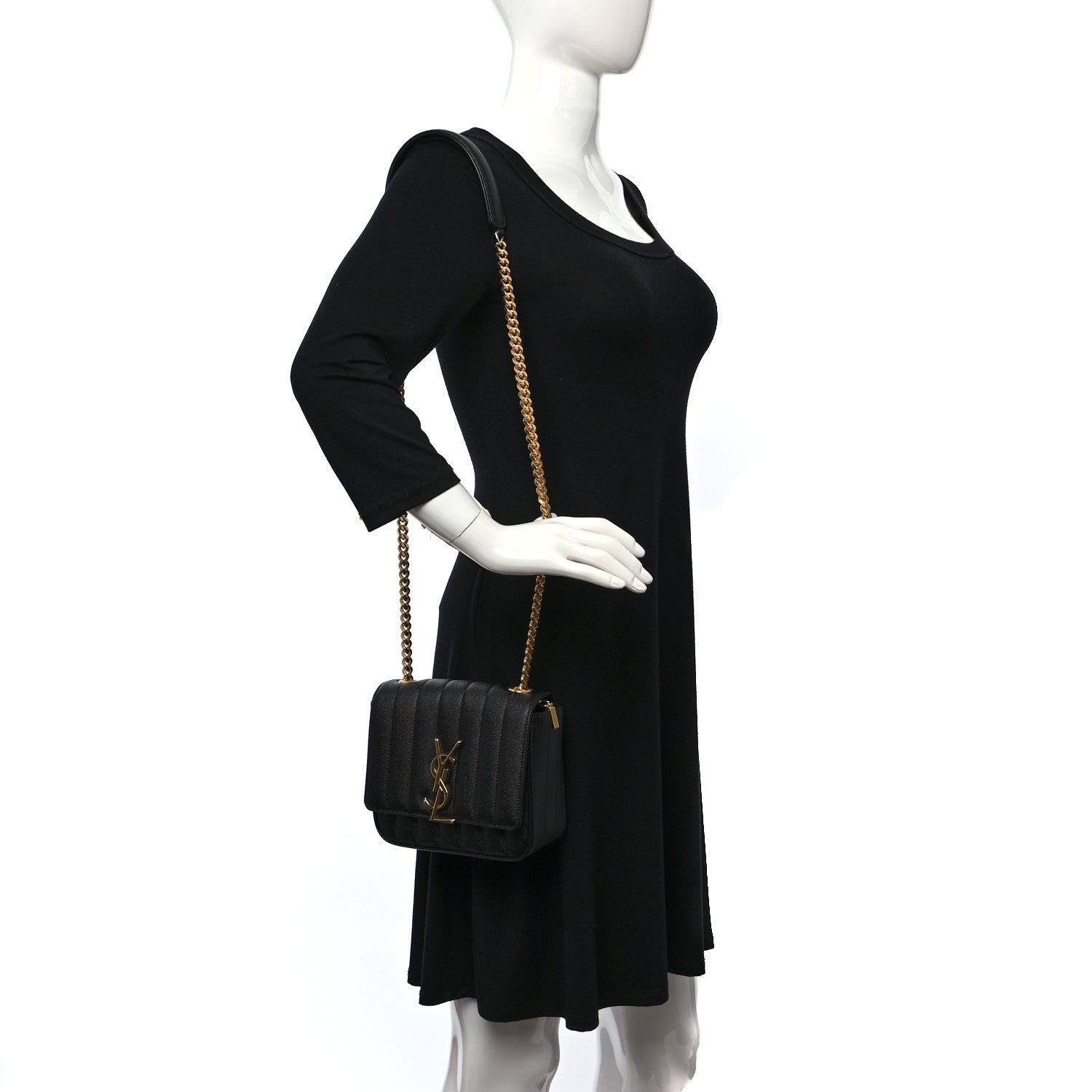 Saint Laurent Grain De Poudre Matelasse Monogram Small Vicky Chain Bag Black 2 of 11
