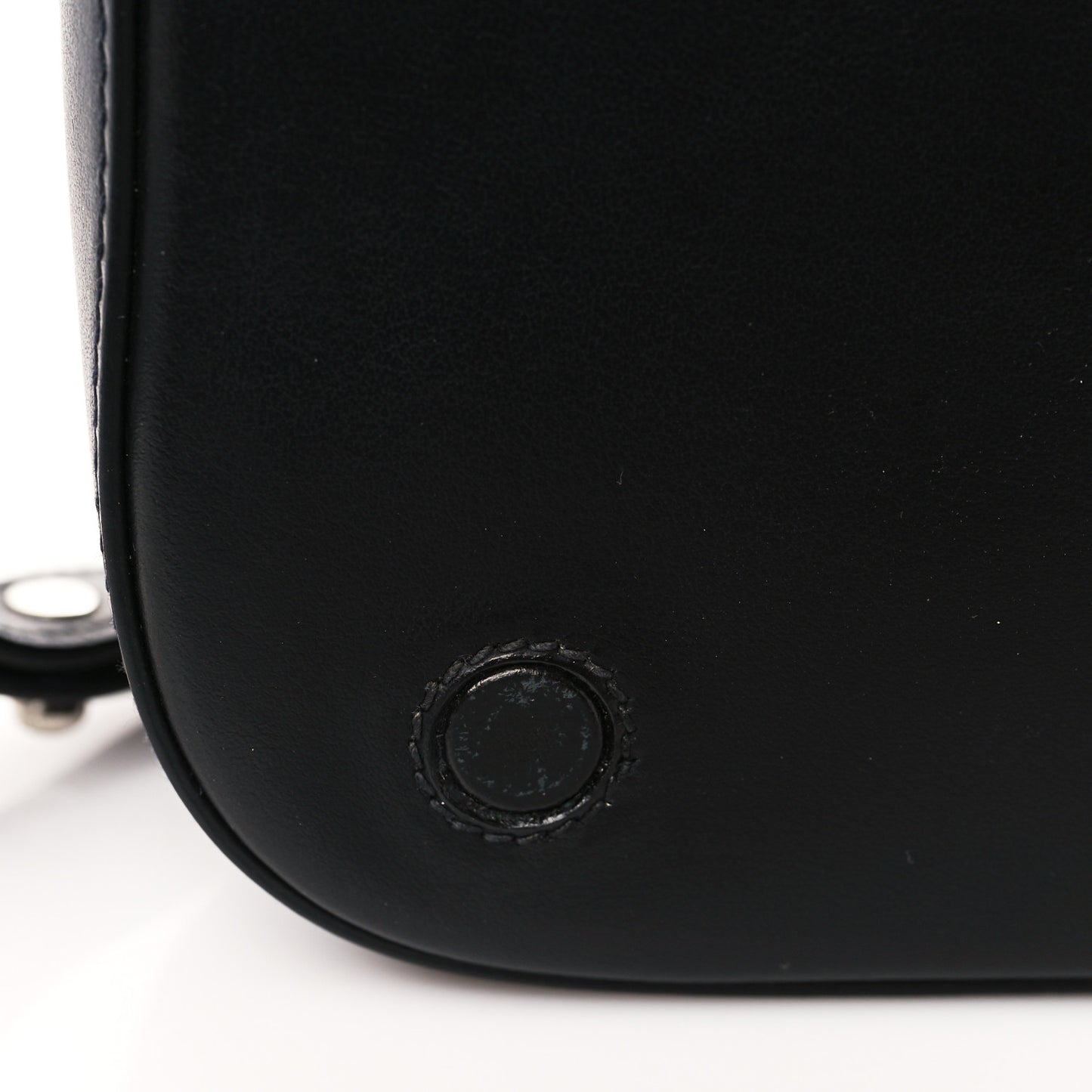 Vitello Intreccio Tress Shoulder Bag Black