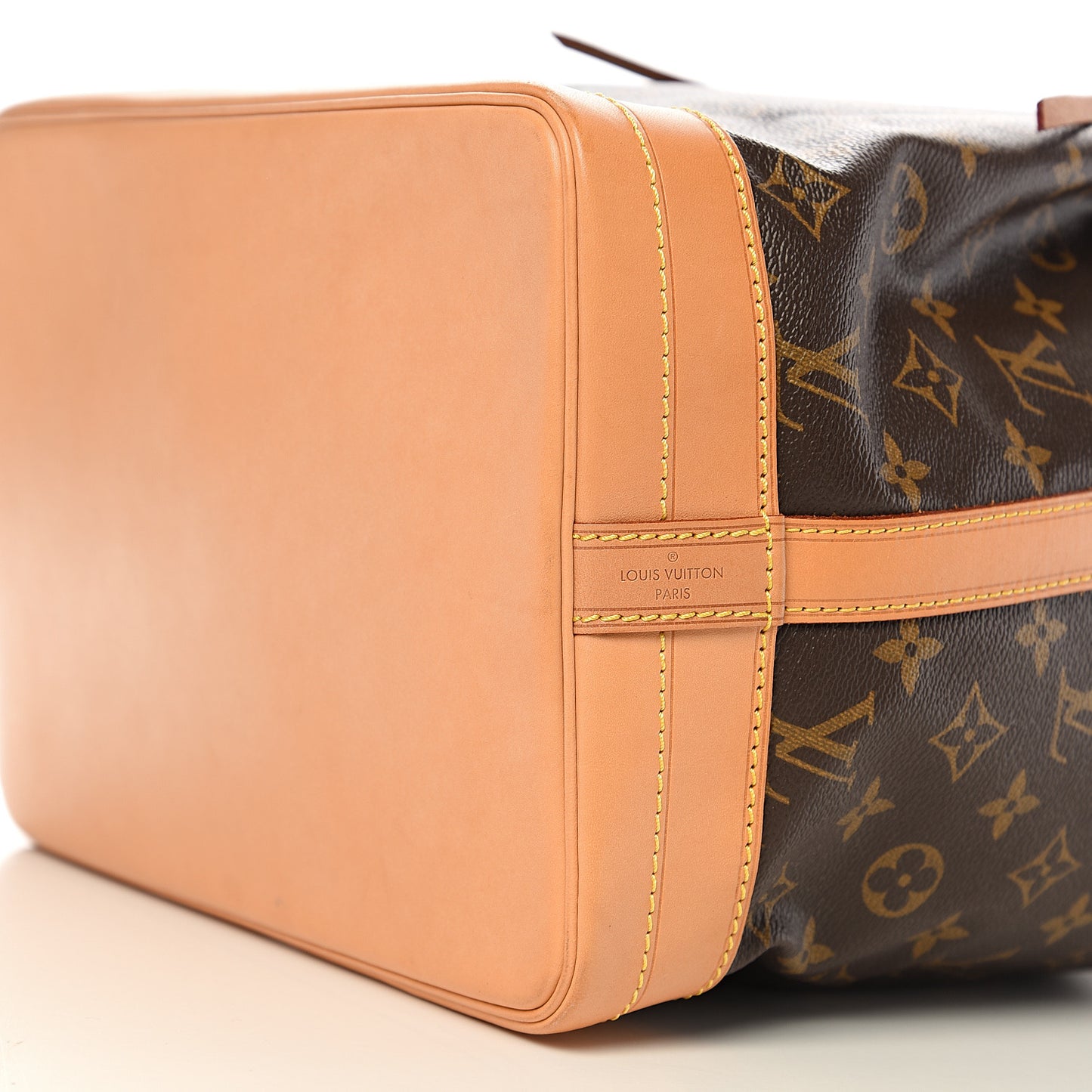 Monogram Noe
