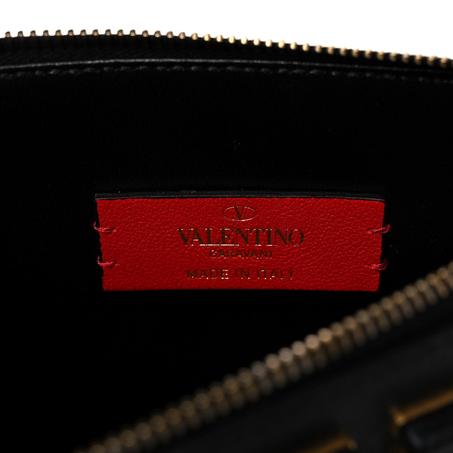 Grained Calfskin VSling Pouch Black