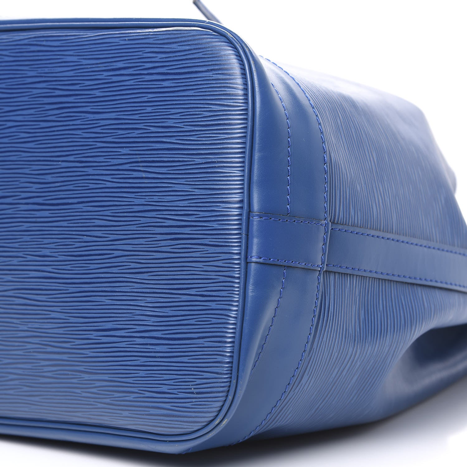 Louis Vuitton Epi Noe Toledo 10 of 12