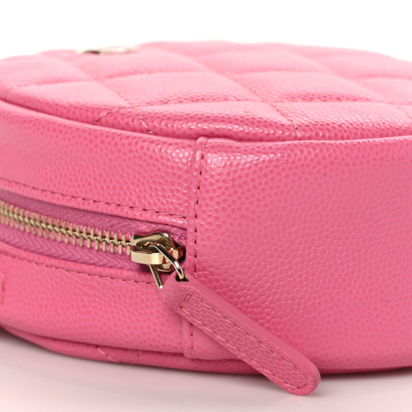 Caviar Quilted Round Clutch With Chain Pink