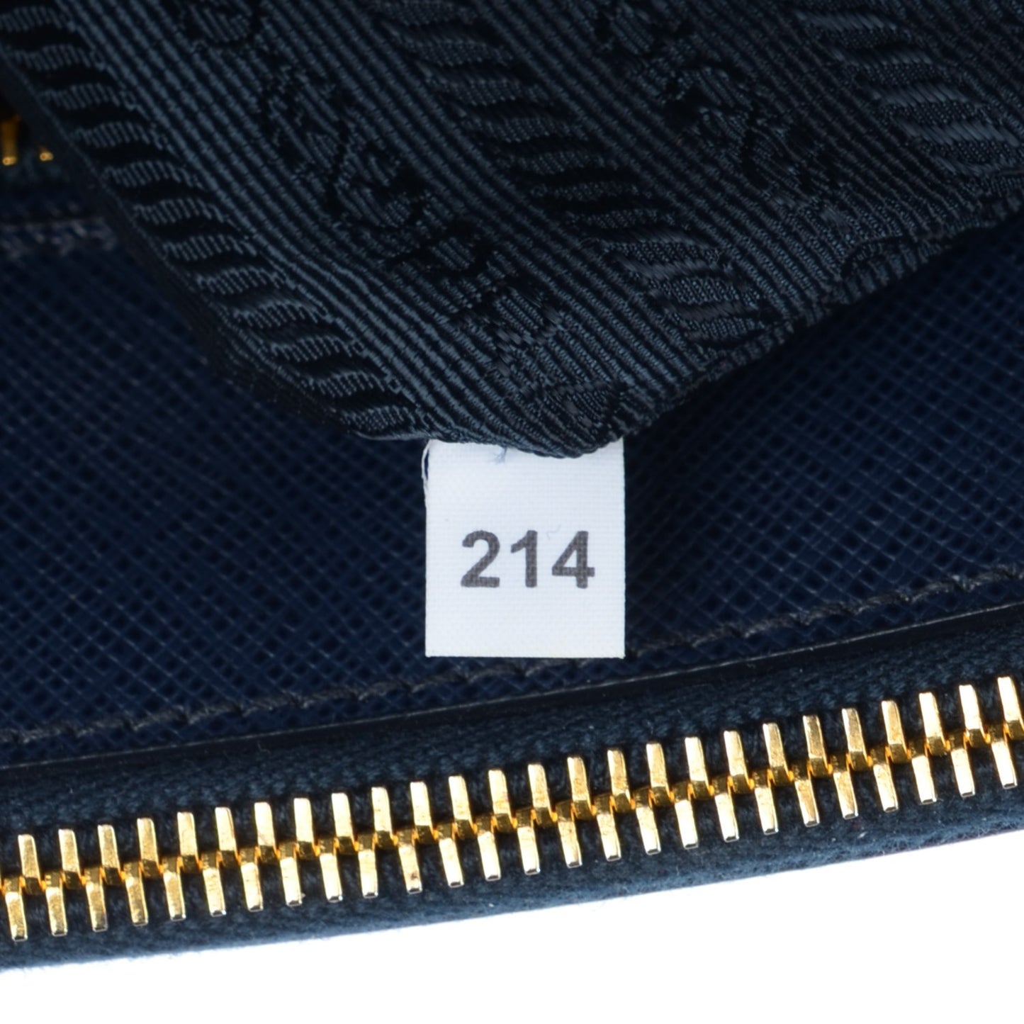 Saffiano Medium Galleria Double Zip Tote Baltico
