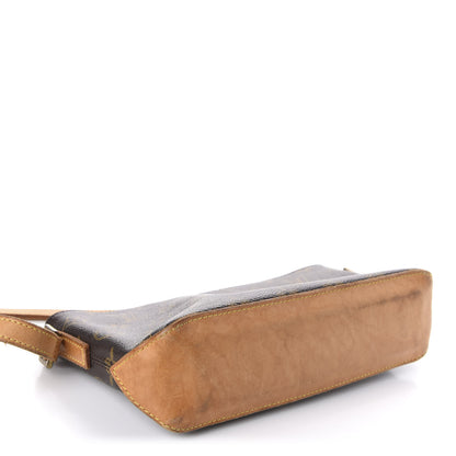 Louis Vuitton Monogram Trotteur 4 of 11