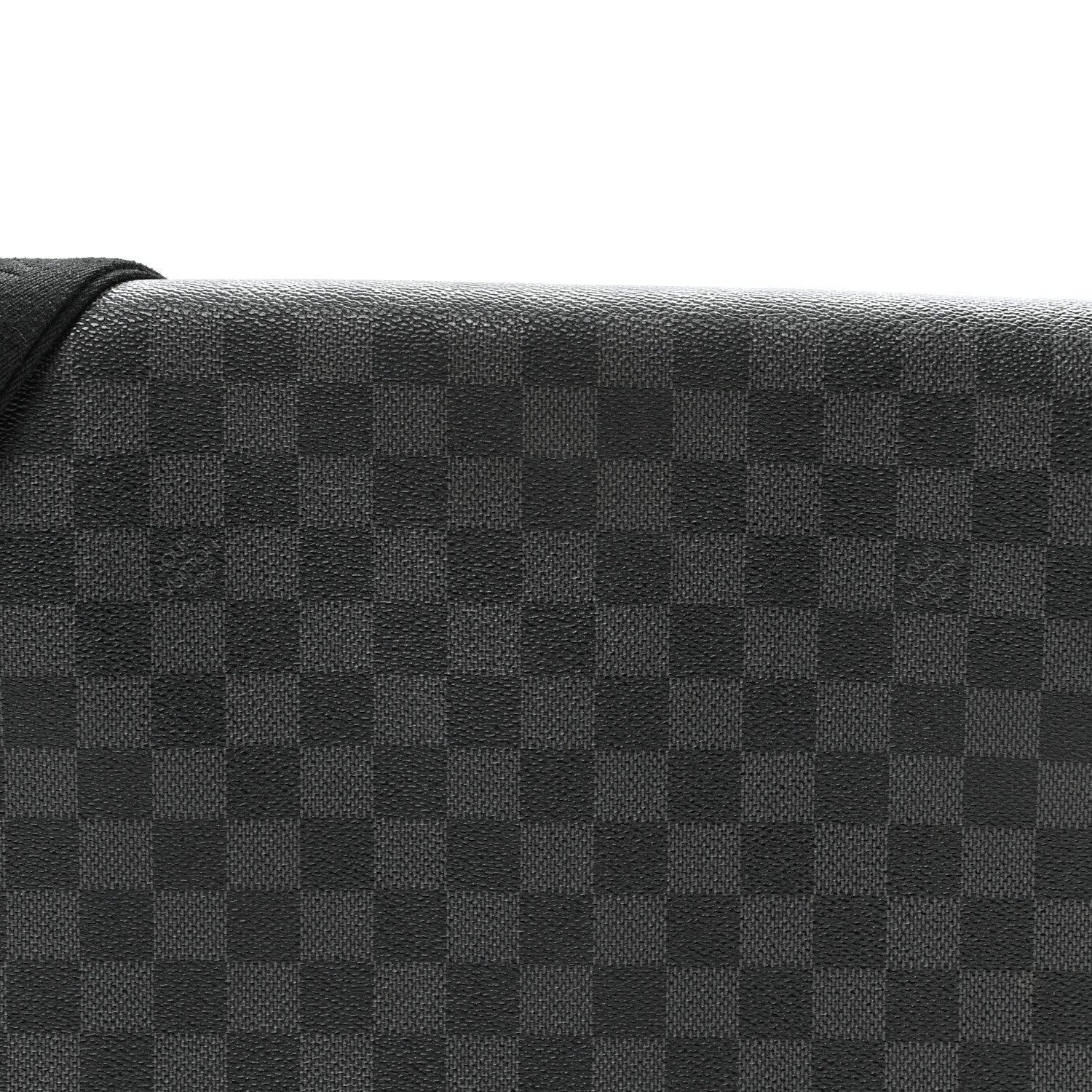 Louis Vuitton Damier Graphite Daniel MM 7 of 9