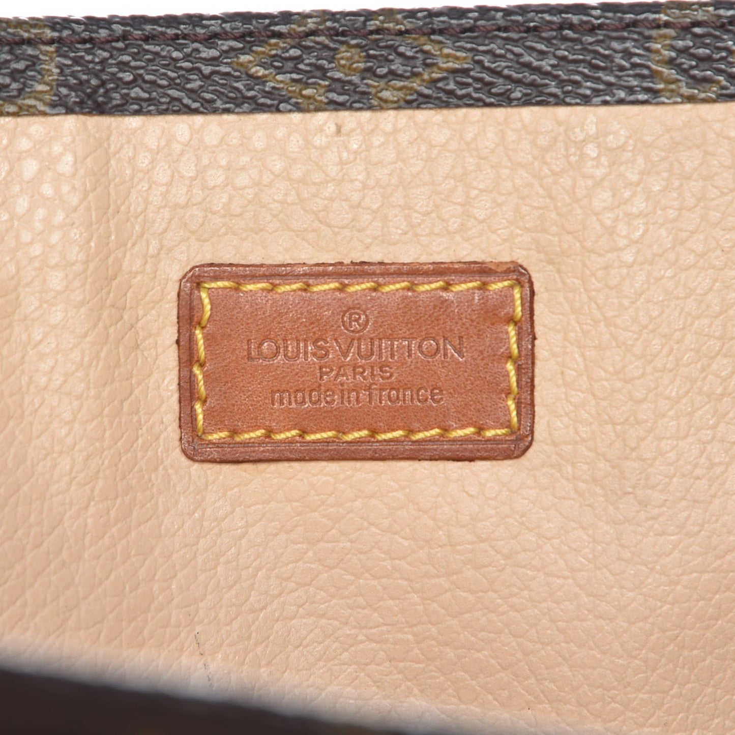 Monogram Sac Plat