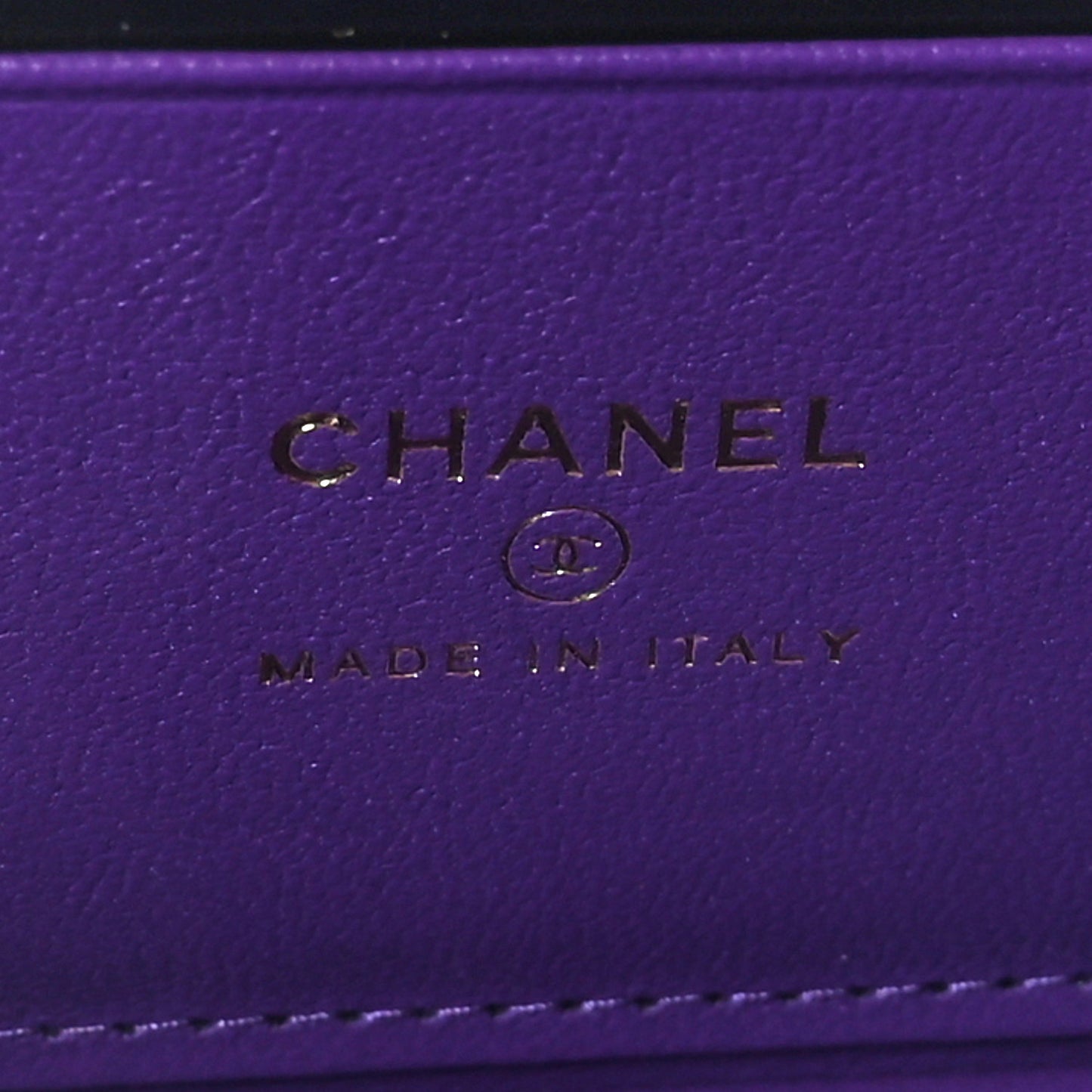 Lambskin Quilted Small Top Handle Vanity Case With Chain Purple