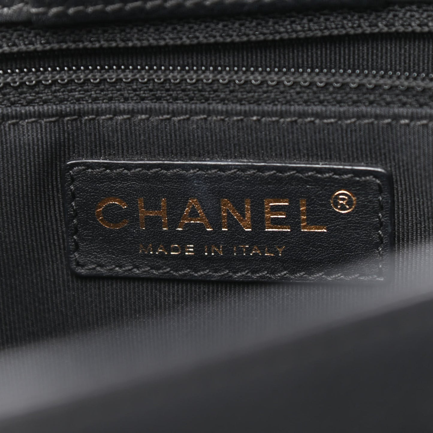 Calfskin Cerf Executive Shopper Tote Black