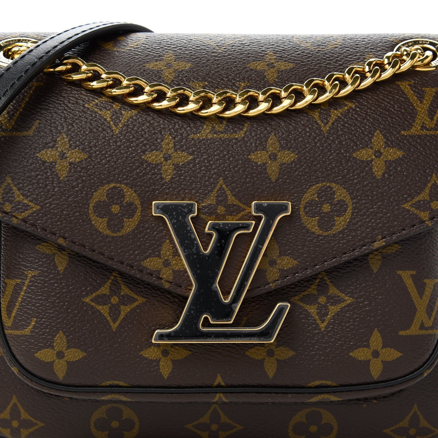 Monogram Passy