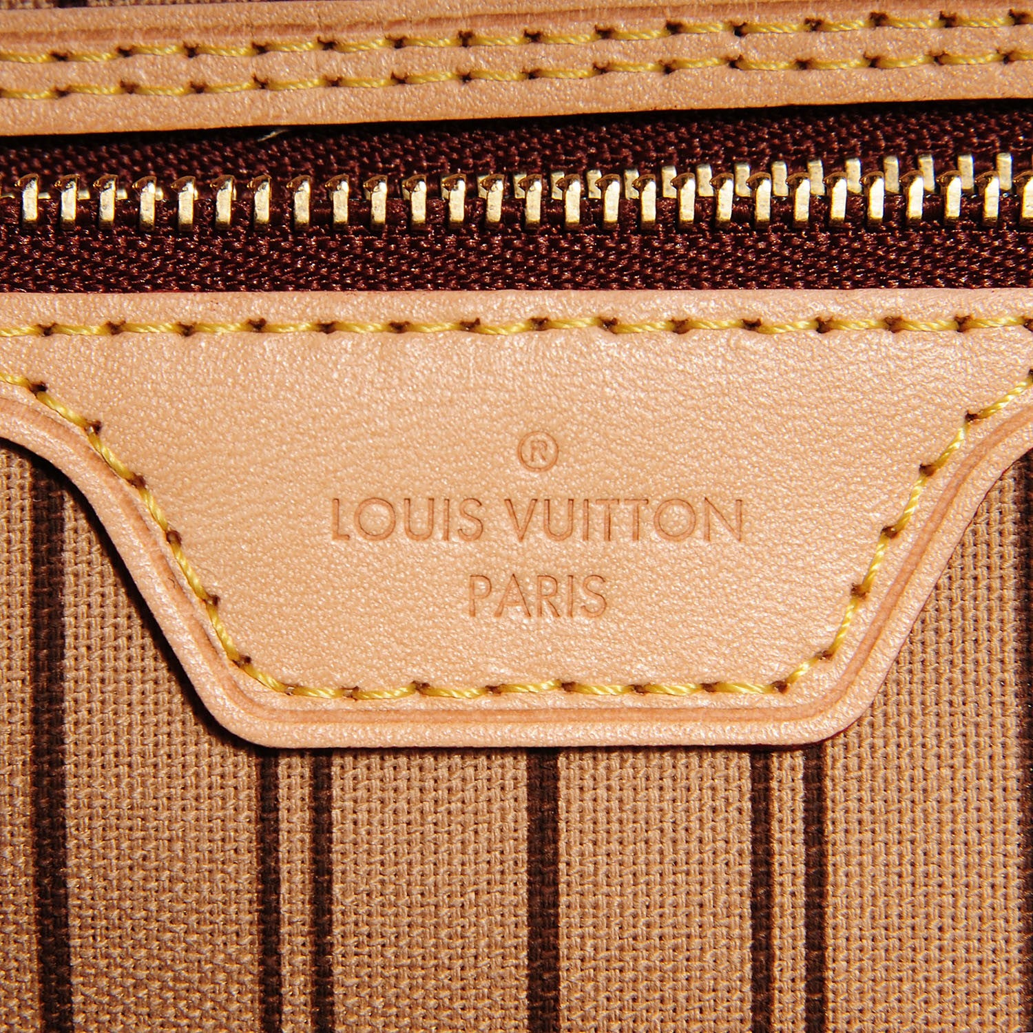 Louis Vuitton Monogram Neverfull MM 6 of 9