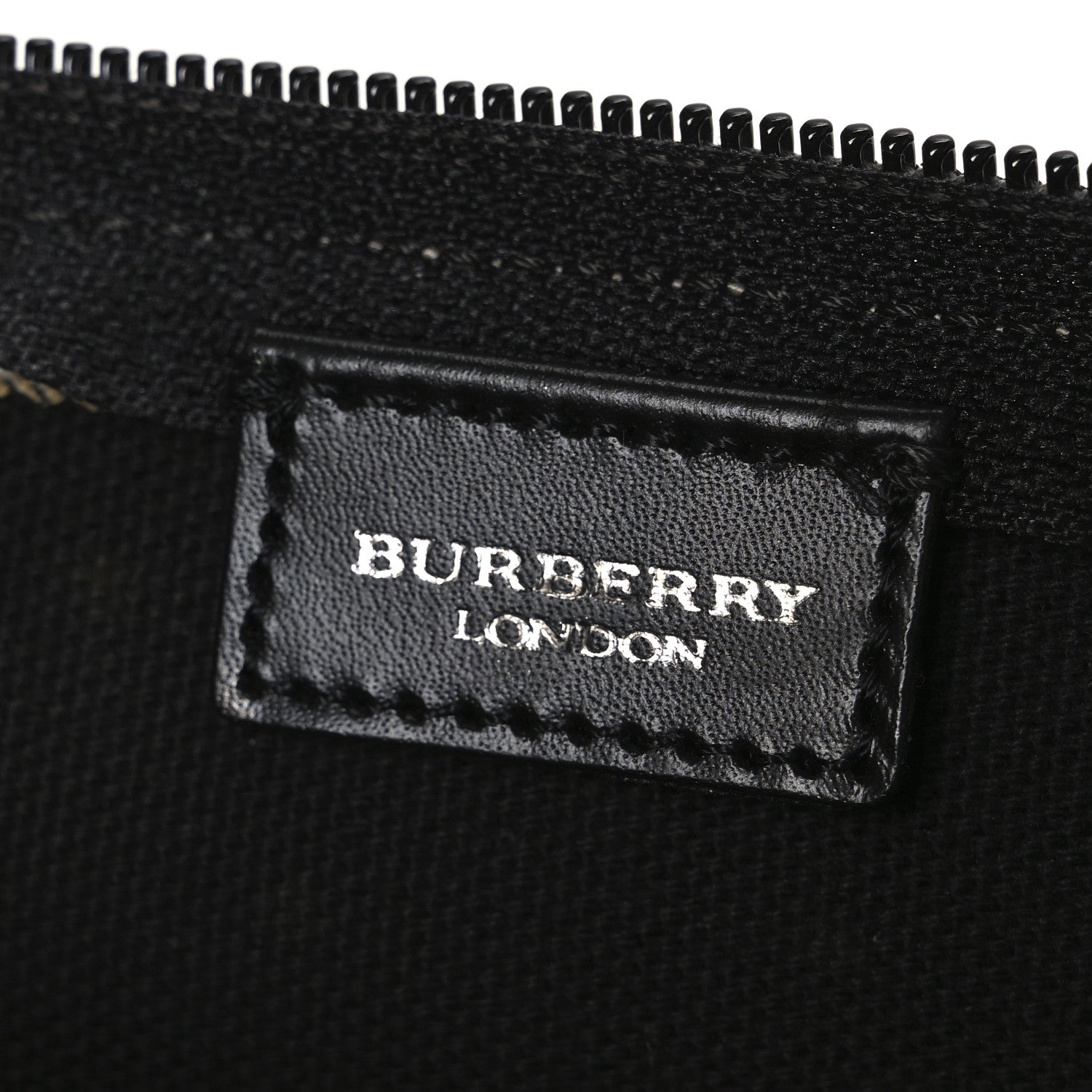 Burberry House Check Pochette 6 of 10