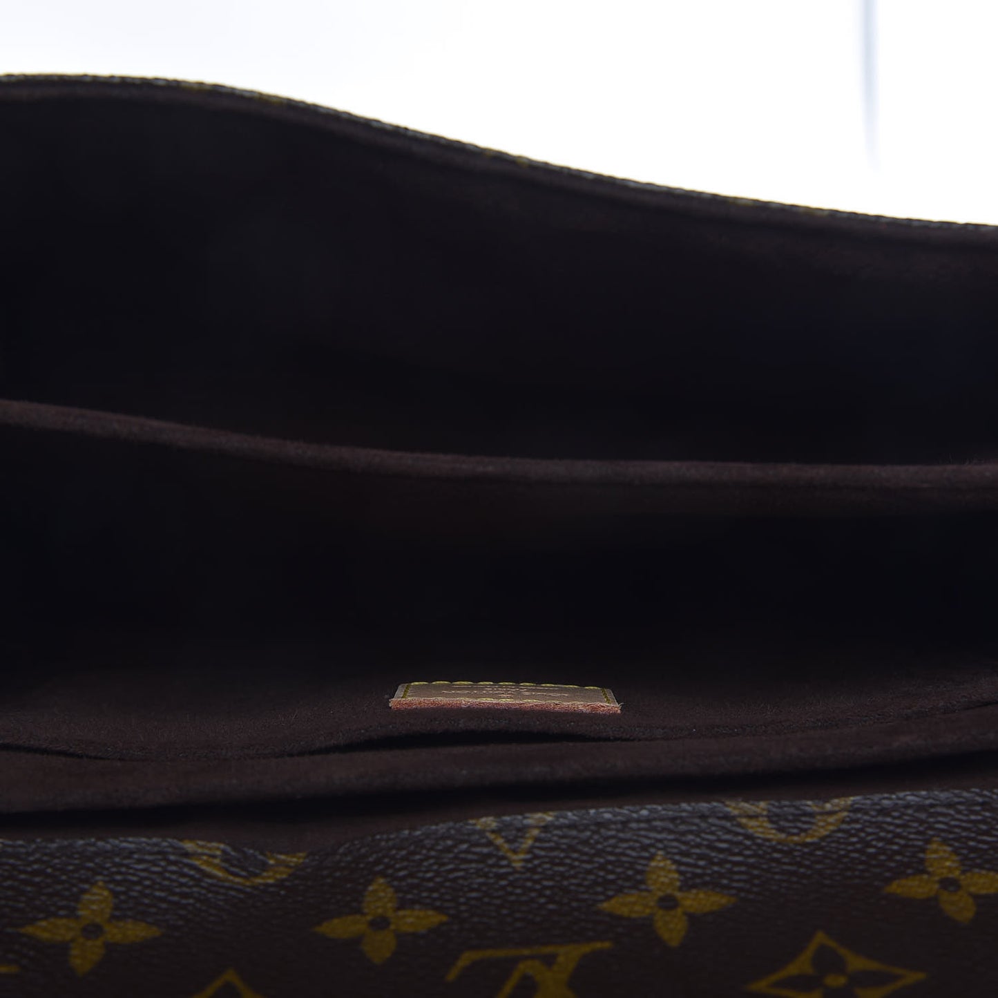 Monogram Pochette Metis