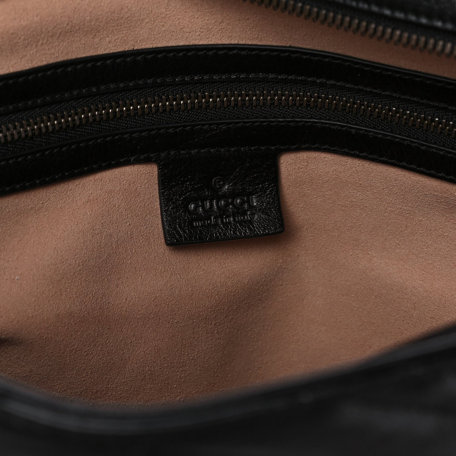 Gucci Vintage Calfskin Matelasse Medium GG Marmont Slim Tote Black 6 of 11