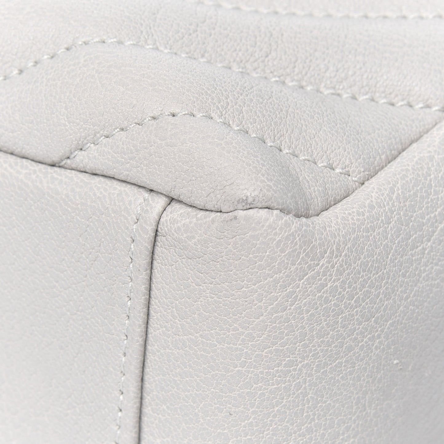 Sheepskin Matelasse Chevron Monogram Medium College Bag Crema Soft