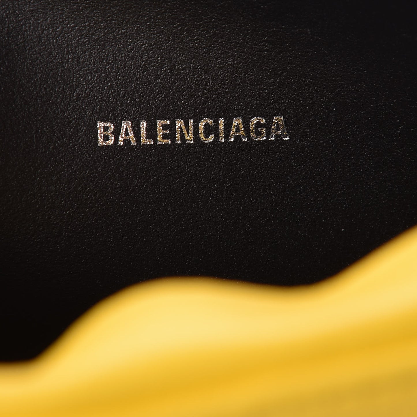 Smooth Calfskin Logo XS Everyday Camera Bag Jaune Soleil Black
