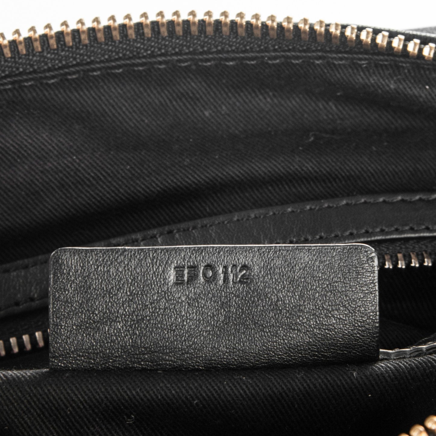 Washed Lambskin Medium Studded Pandora Black