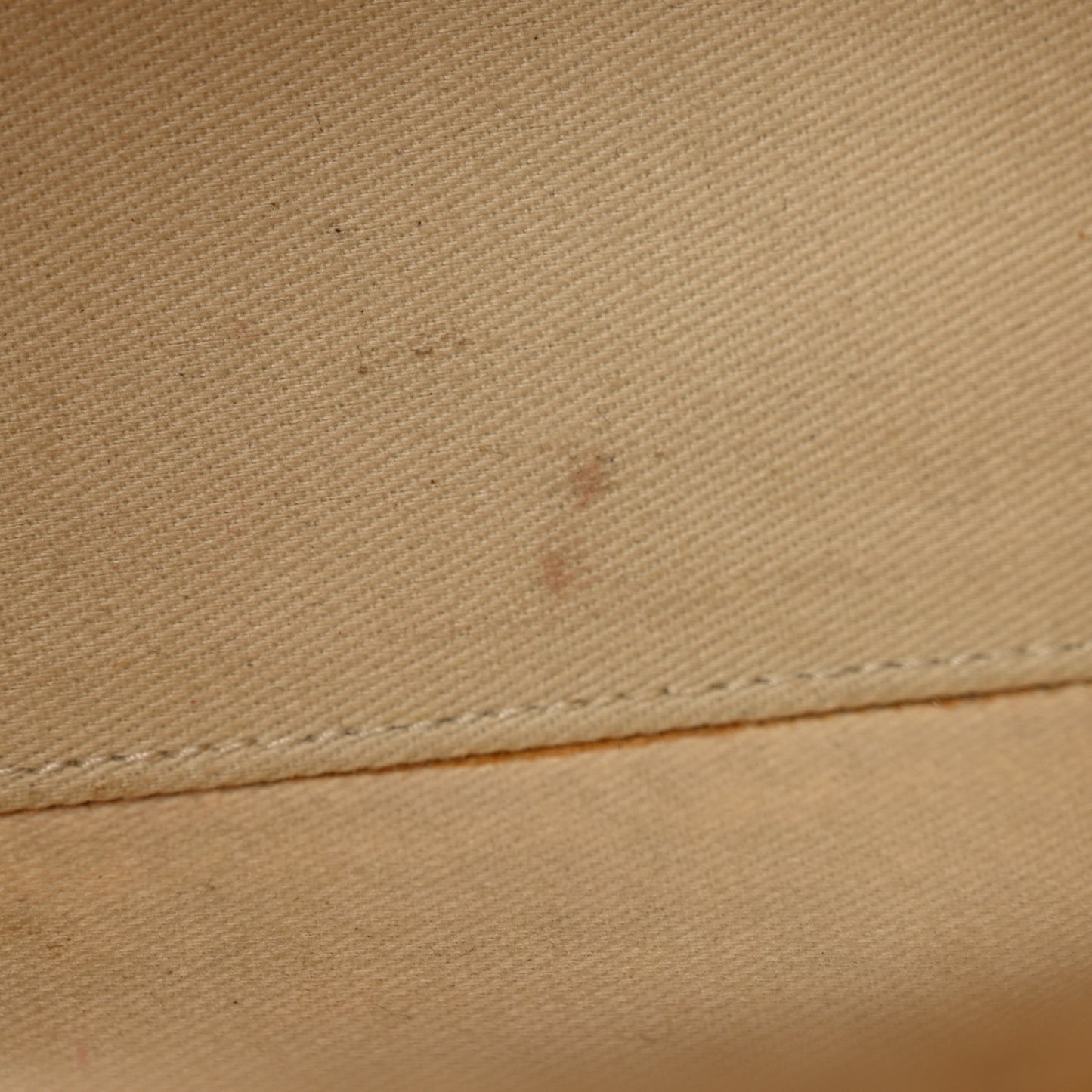 Raffia Grained Calfskin Small Rockstud Vlogo Tote Naturale