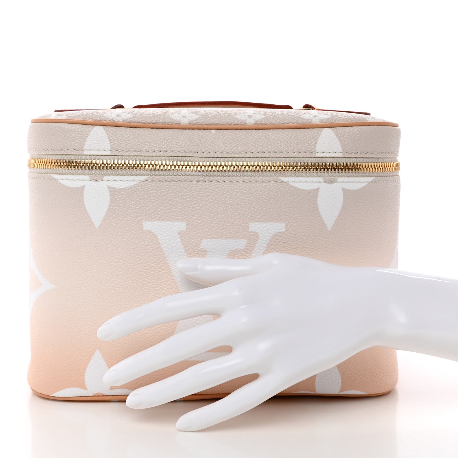 Louis Vuitton Monogram Giant By The Pool Nice BB Brume 2 of 11