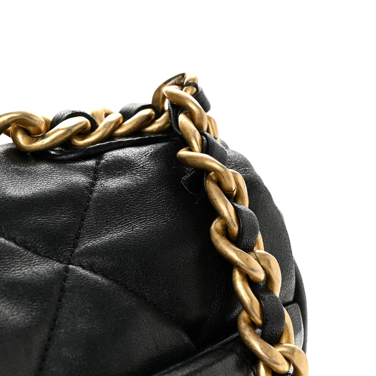 Lambskin Quilted Medium Chanel 19 Flap Black