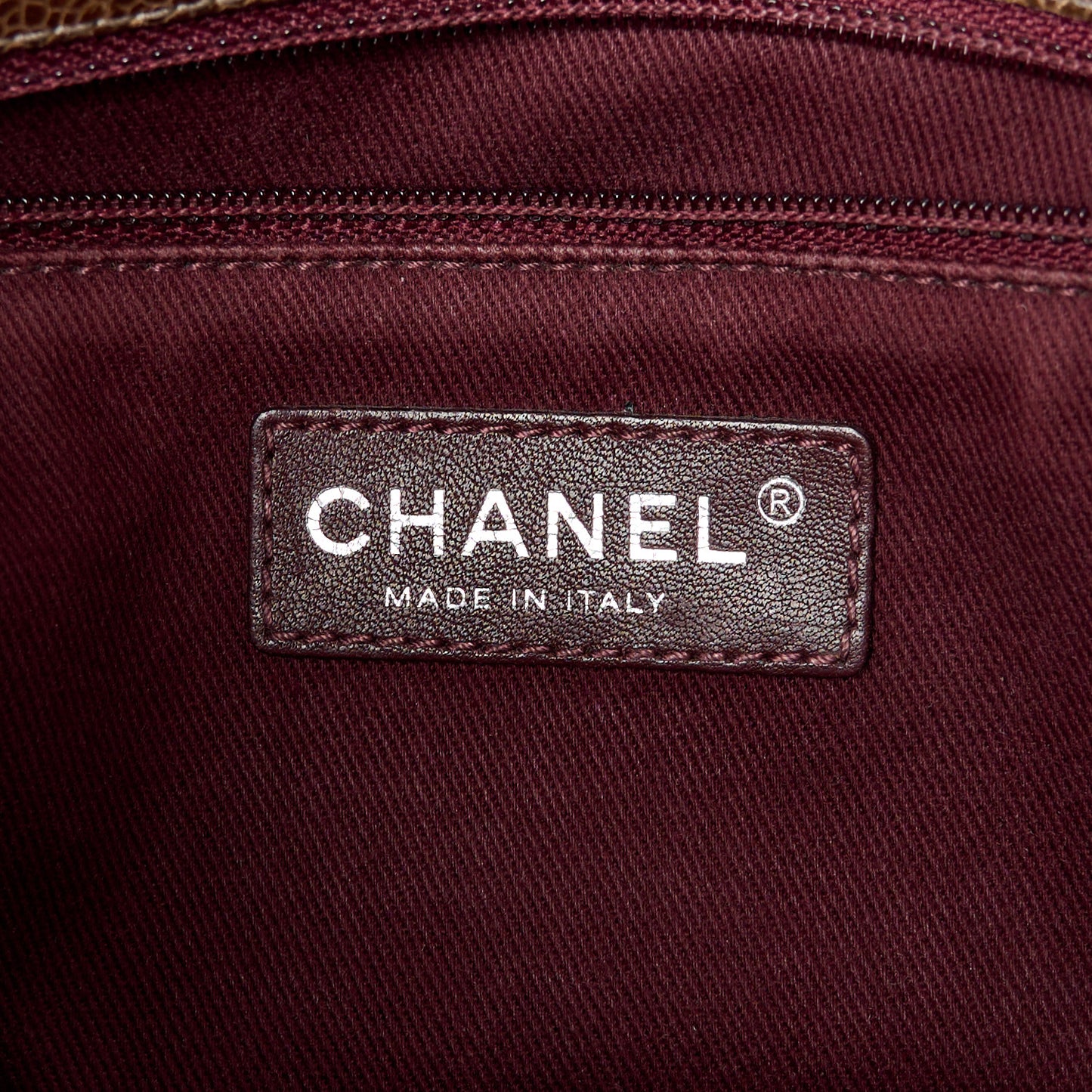 Crumpled Grained Calfskin Medium CC Crave Flap Brown