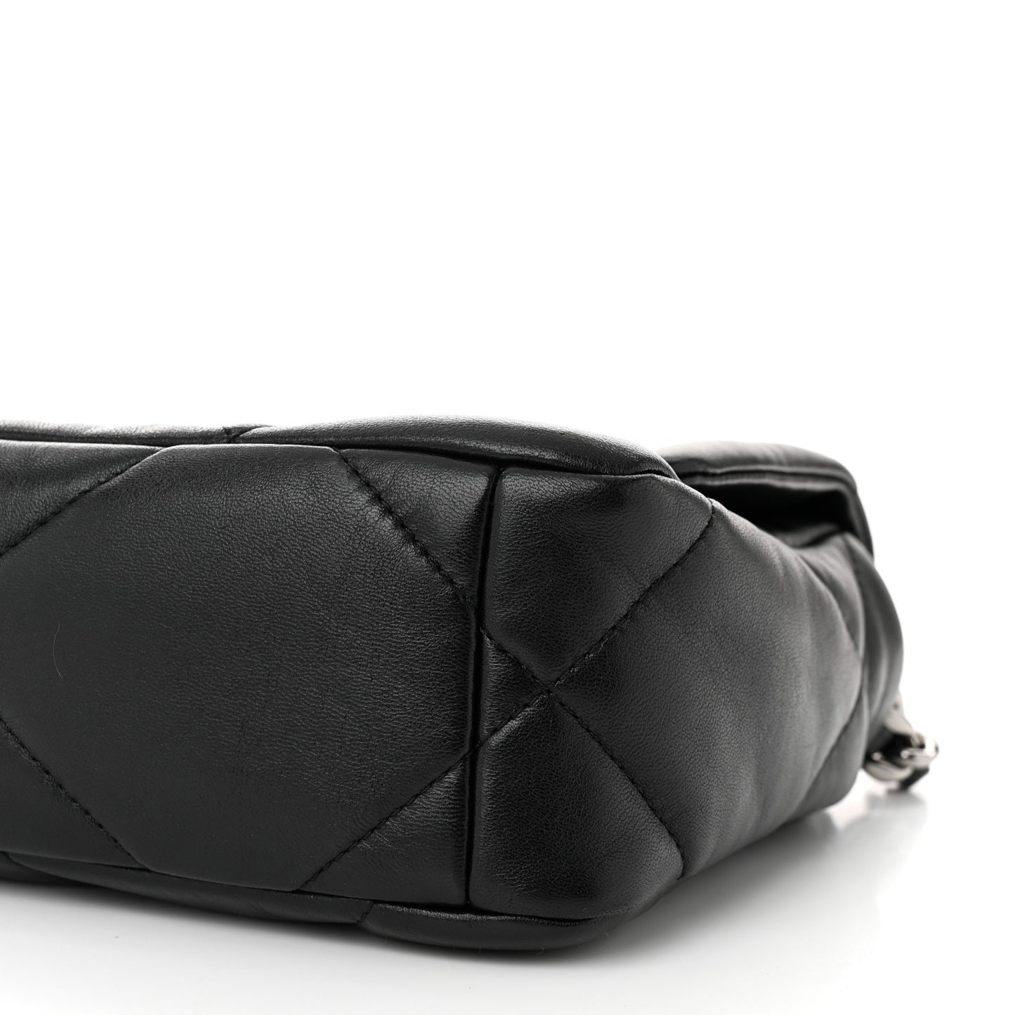 Lambskin Quilted Medium Chanel 19 Flap Black
