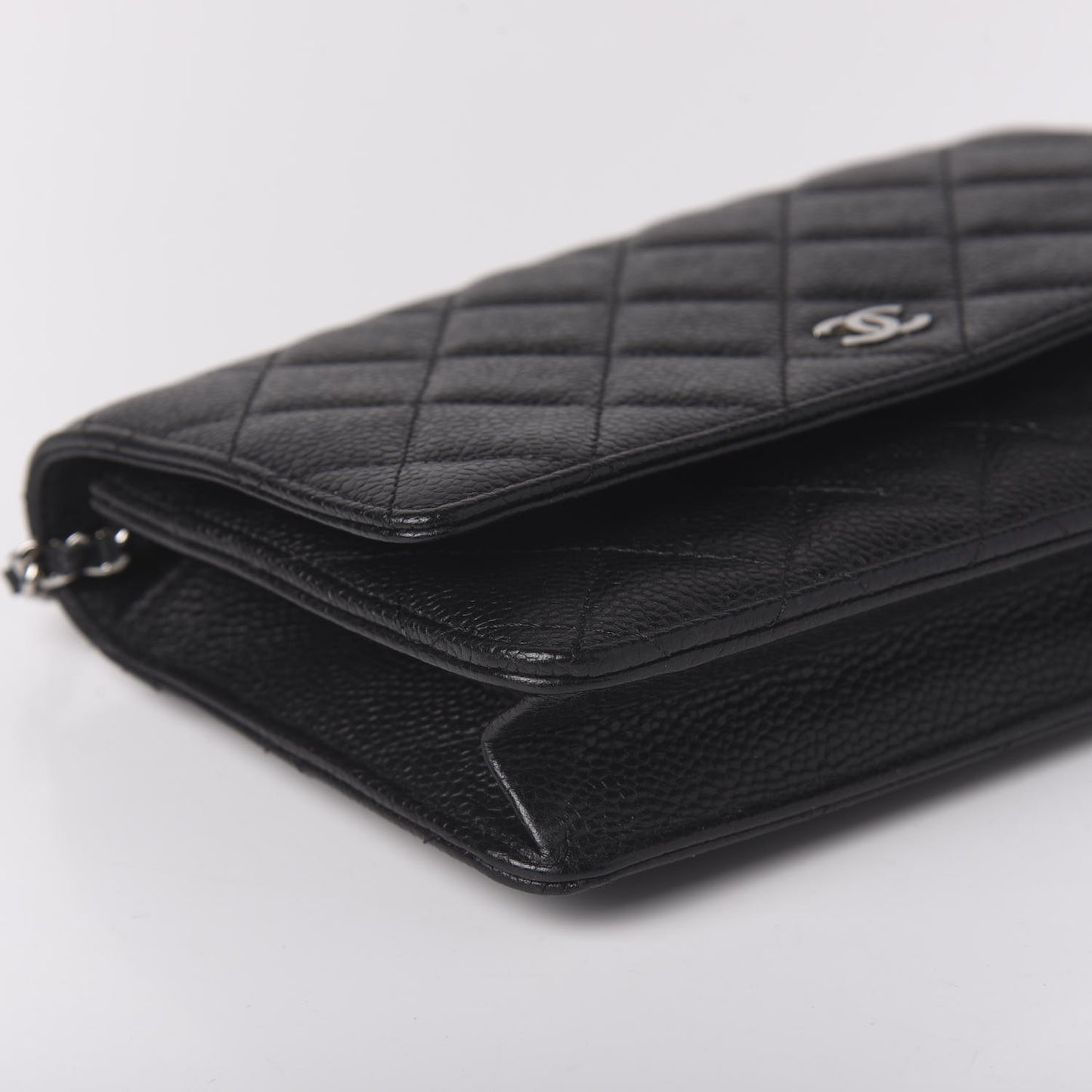 Caviar Quilted Wallet On Chain WOC Black