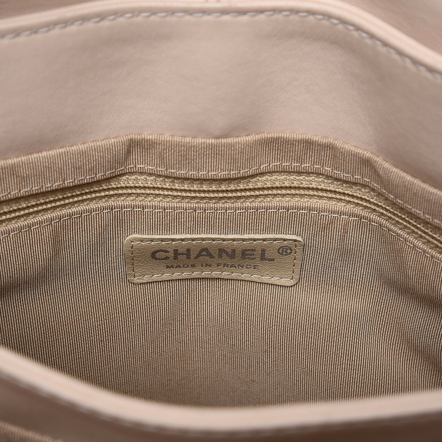 Calfskin Quilted Large Trianon Messenger Flap Light Pink