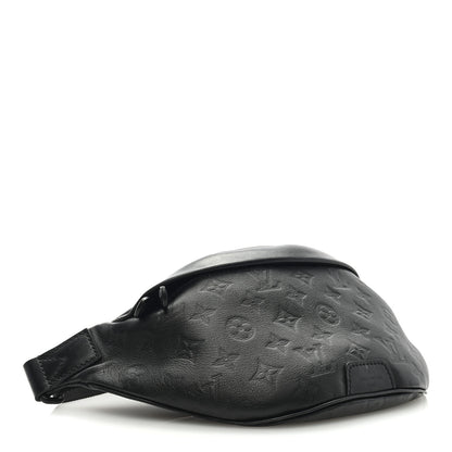 Louis Vuitton Calfskin Monogram Shadow Discovery Bumbag Black 4 of 8