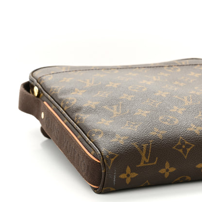 Louis Vuitton Monogram Trotteur Beaubourg 7 of 8