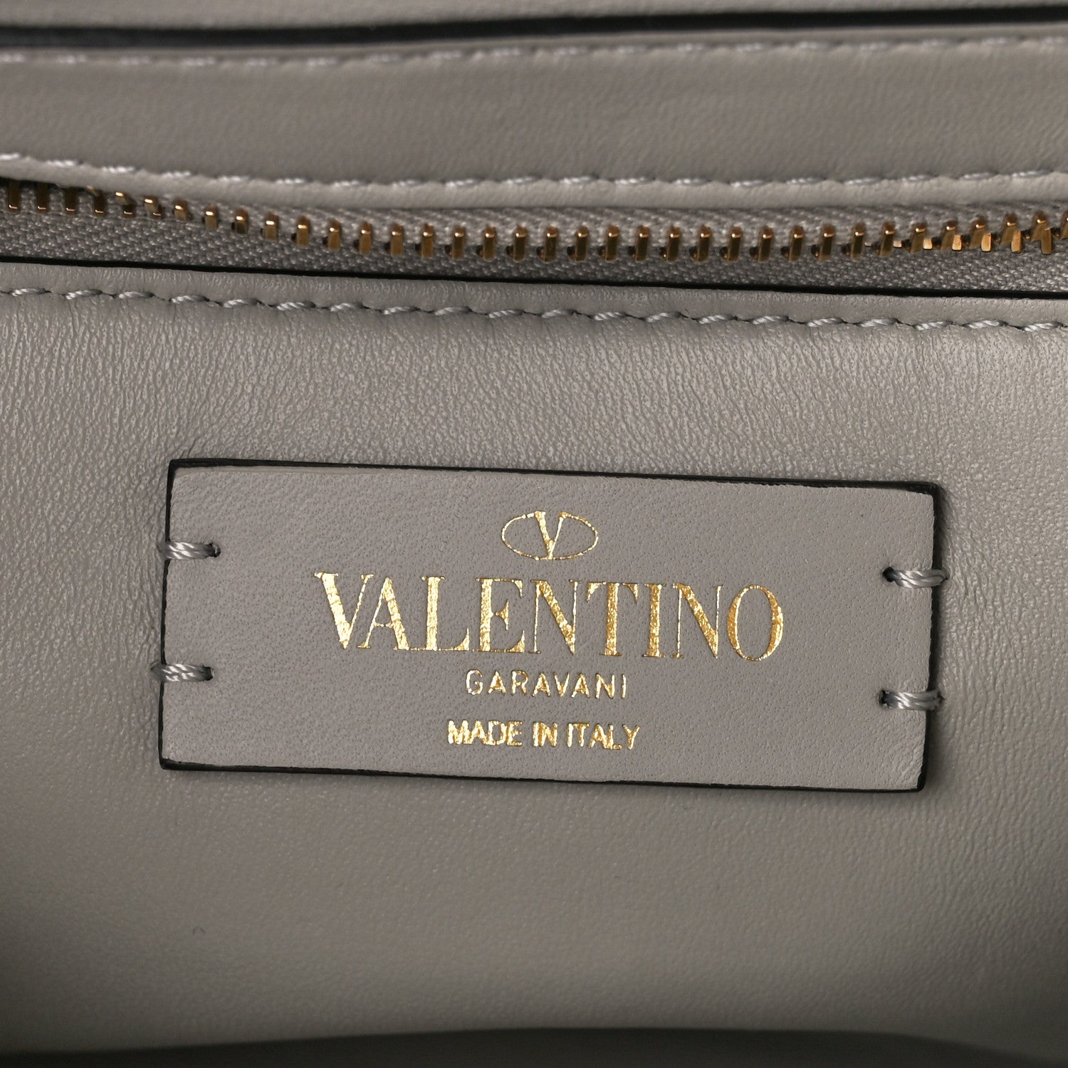 Valentino Garavani Nappa Medium Roman Stud Shoulder Bag Ivory 7 of 10