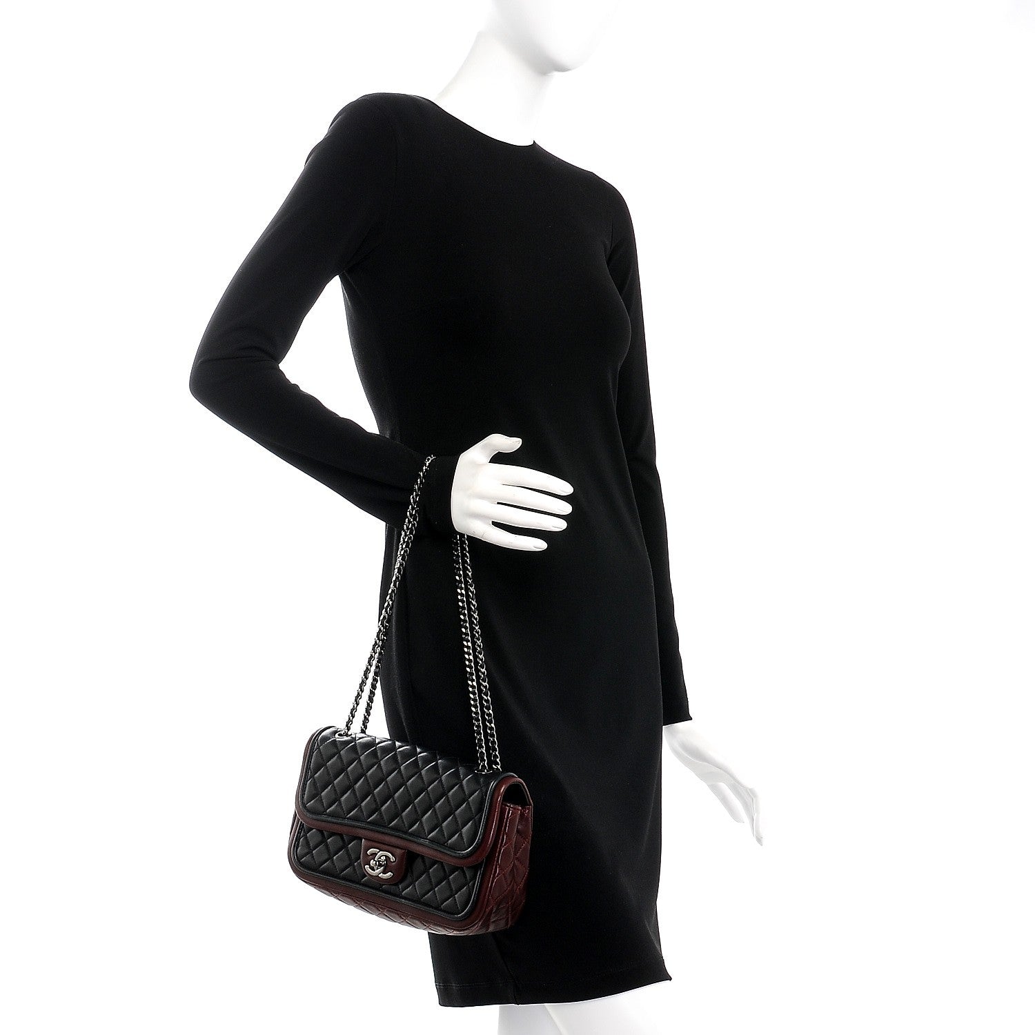 Chanel Lambskin Classic Twist Flap Black Burgundy 3 of 7