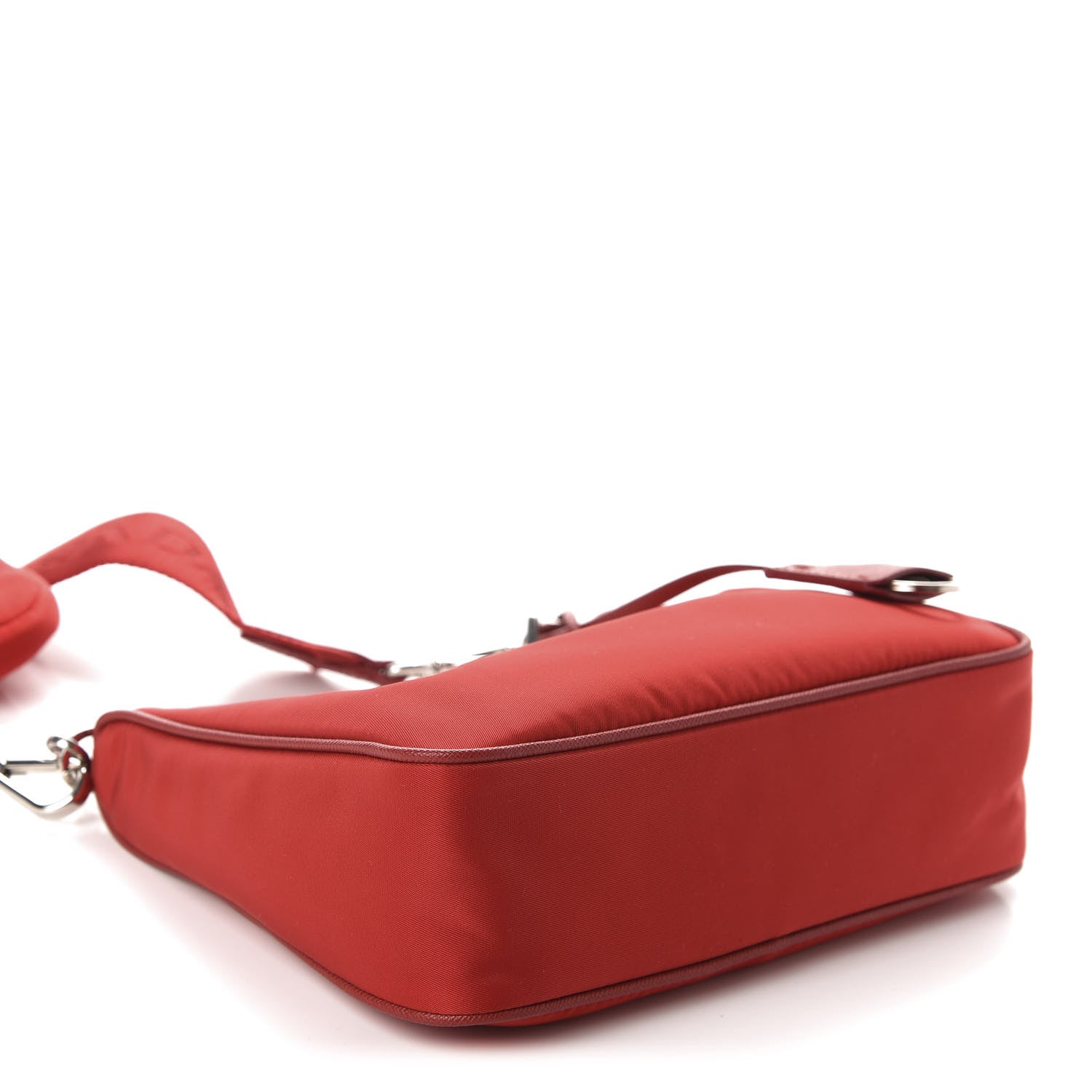 Prada Nylon Re-Edition 2005 Shoulder Bag Rosso 4 of 11