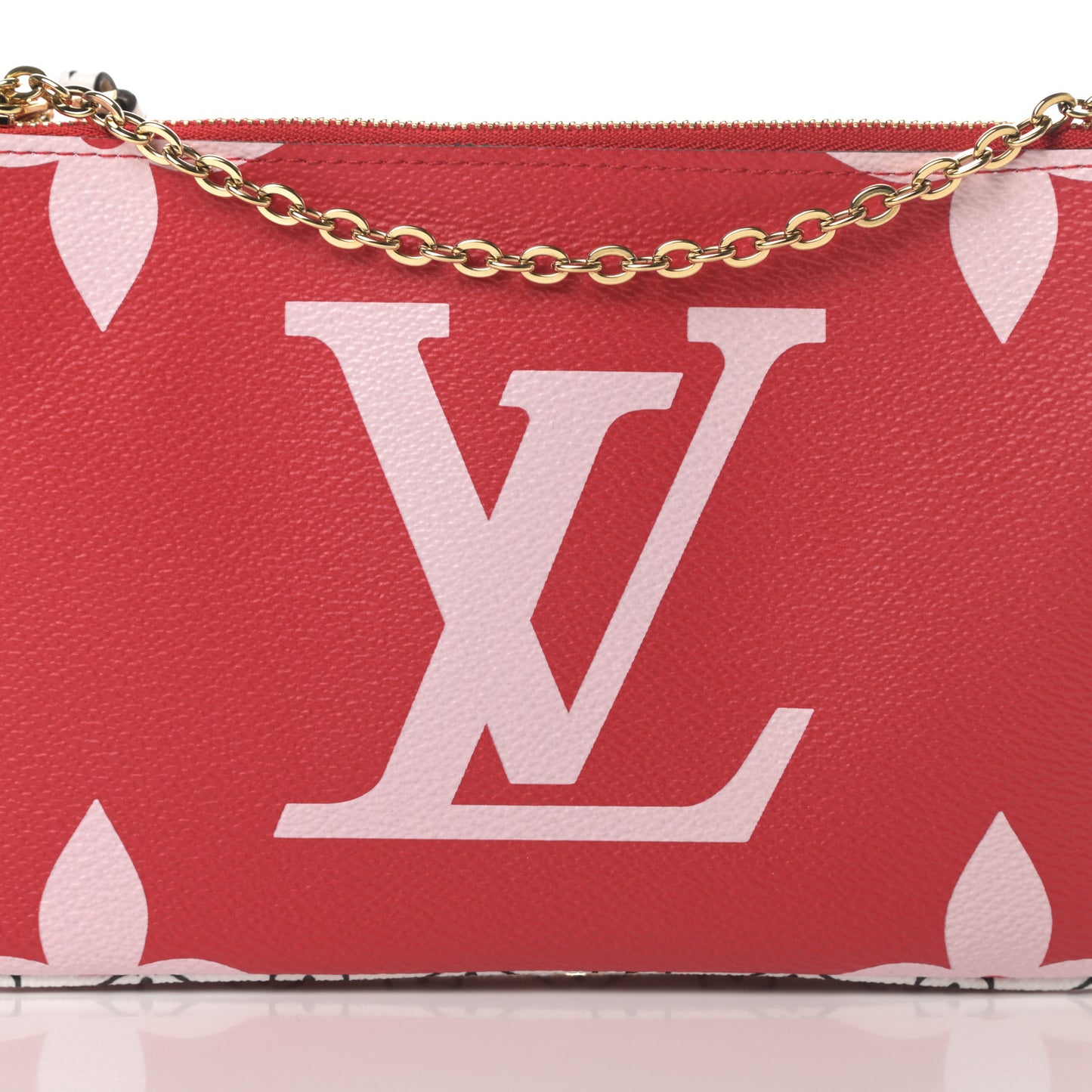Monogram Giant Double Zip Pochette Rouge