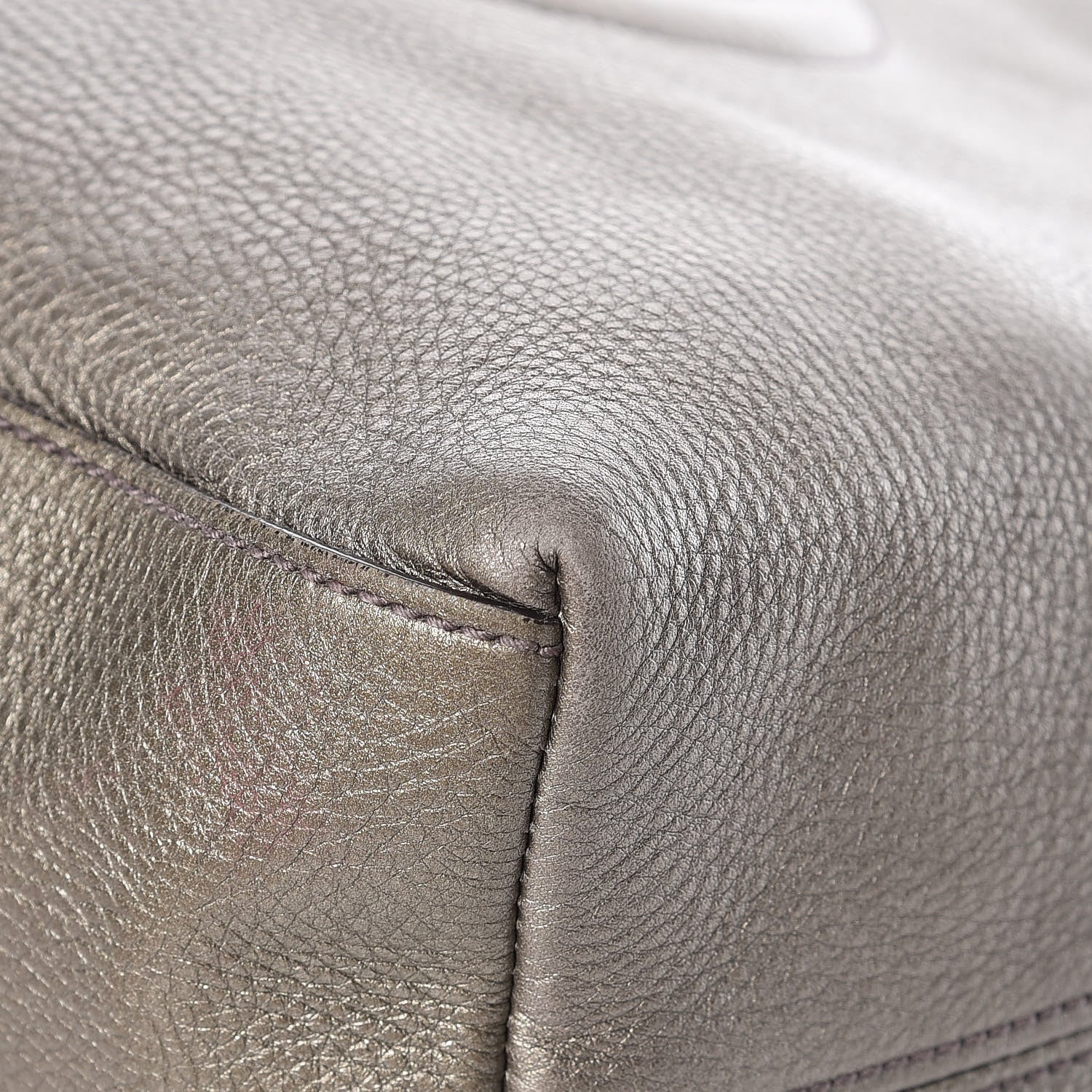 Gucci Metallic Pebbled Calfskin Medium Soho Chain Shoulder Bag Sasso 15 of 22