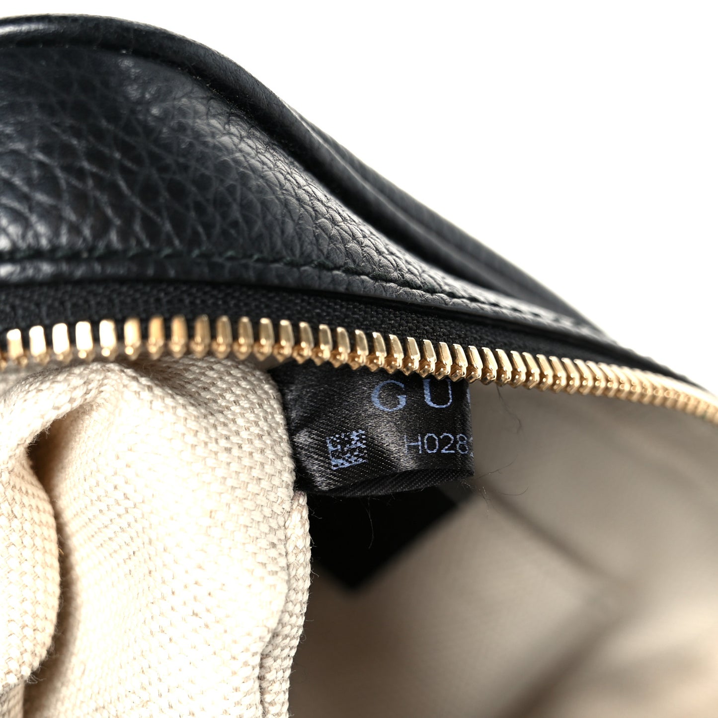 Pebbled Calfskin Small Soho Disco Bag Black