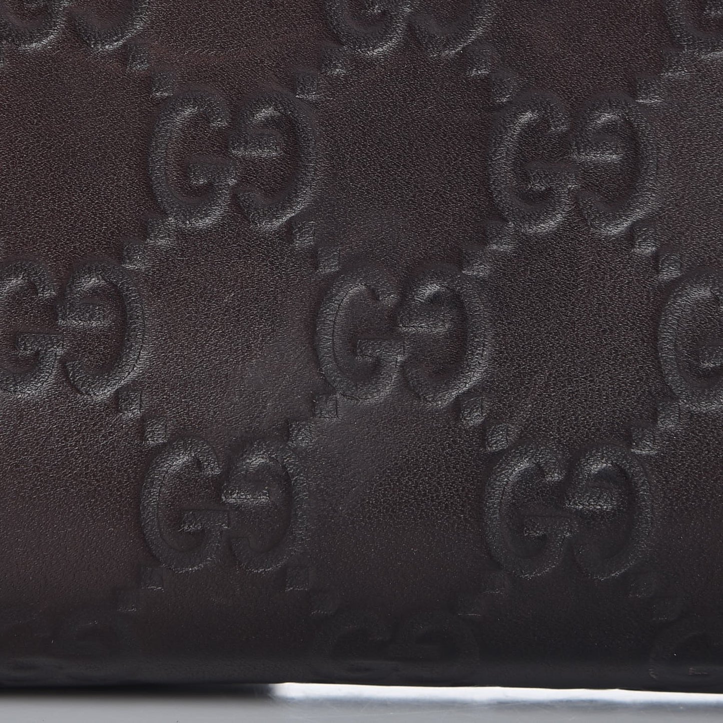 Guccissima Margaux Calfskin Metal Bar Zip Around Wallet Chocolate