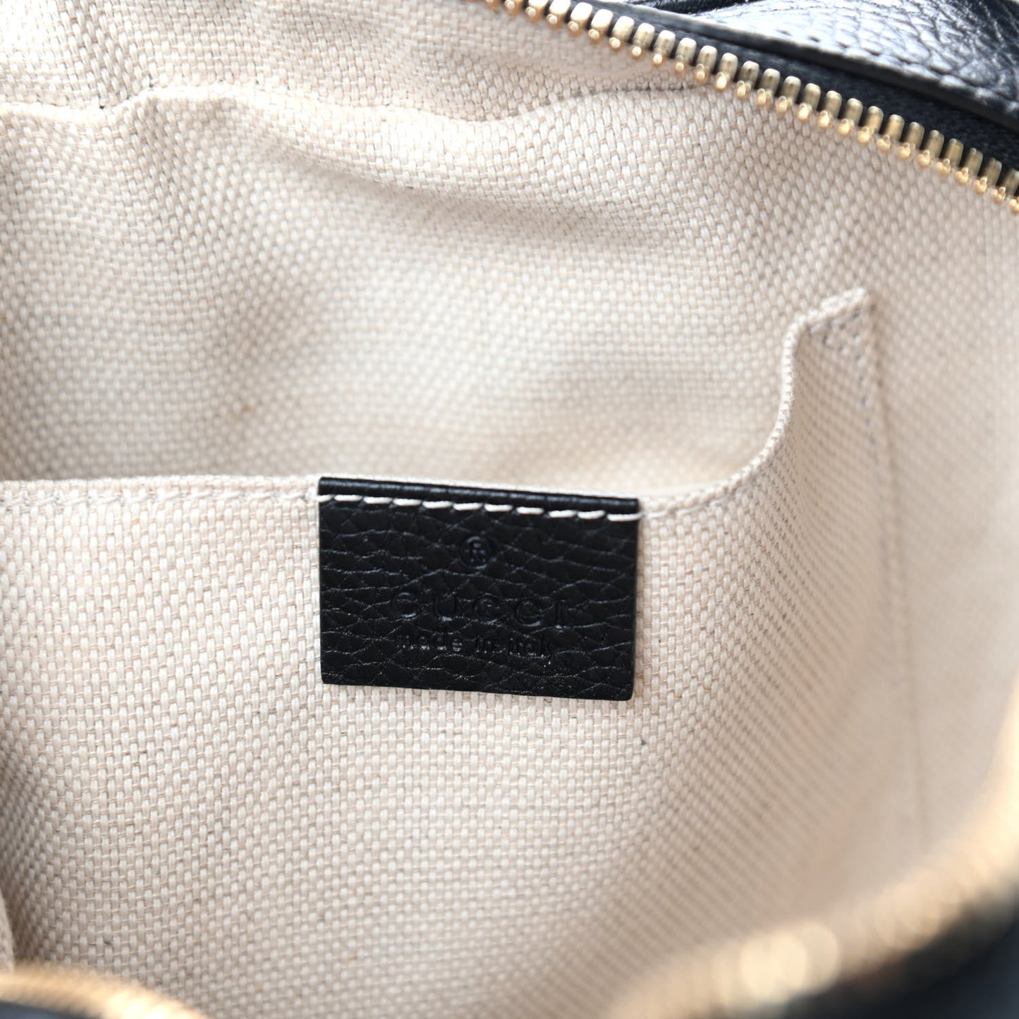 Pebbled Calfskin Small Soho Disco Bag Black