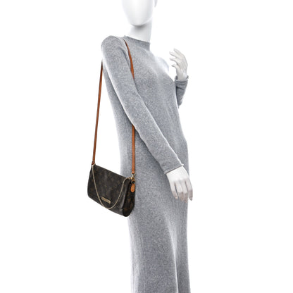 Louis Vuitton Monogram Favorite MM 3 of 9