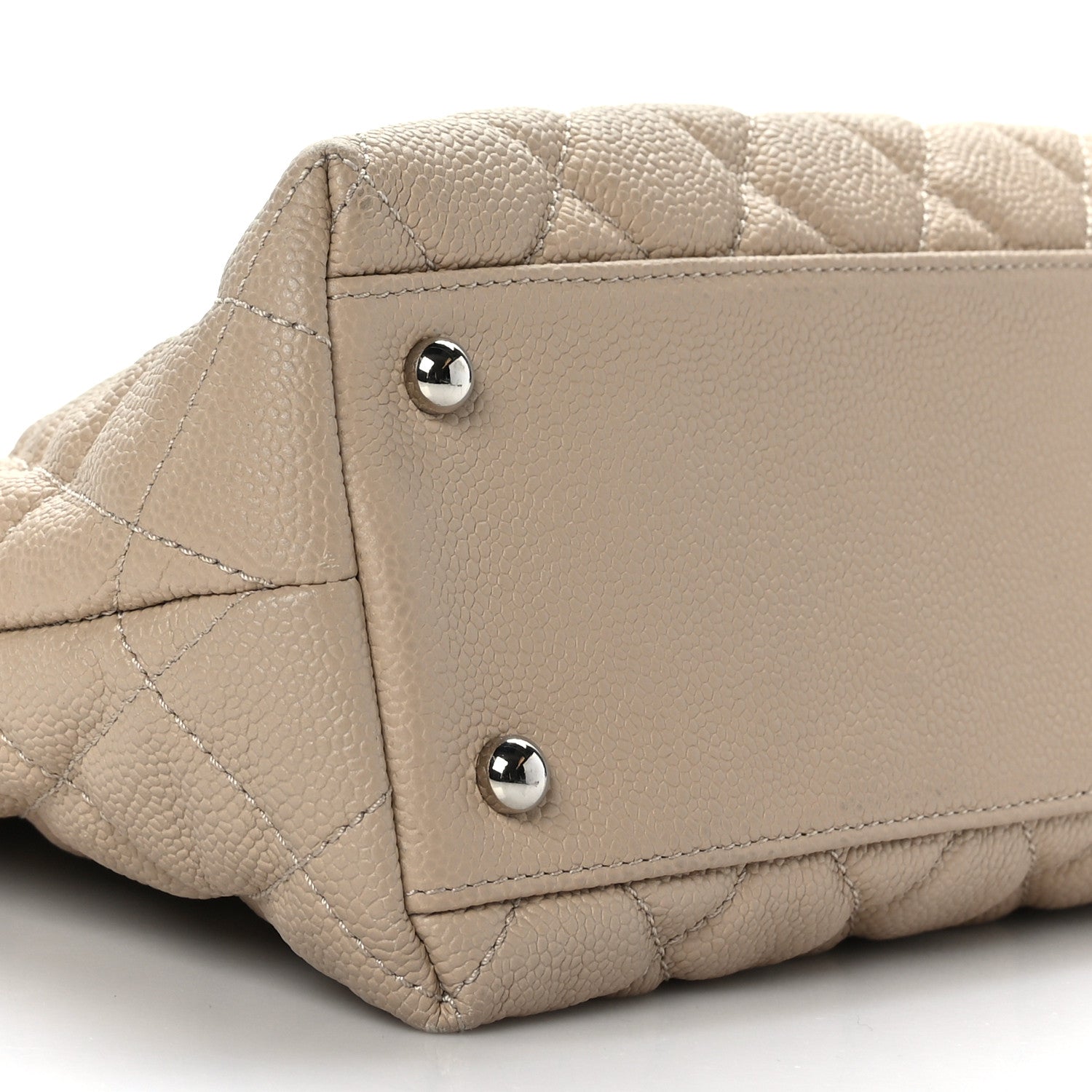 Chanel Caviar Quilted Easy Zip Tote Beige Clair 8 of 9