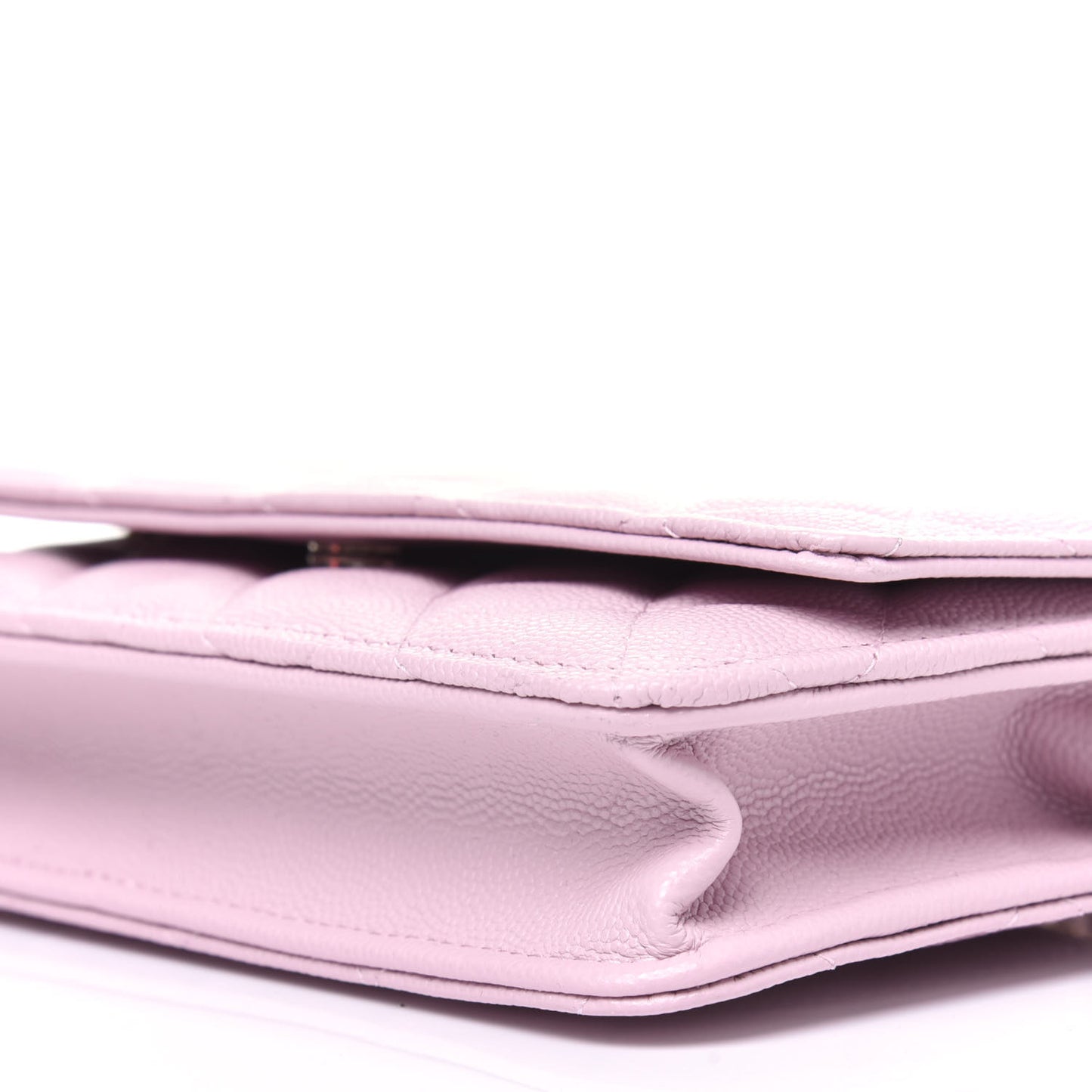 Caviar Quilted Wallet On Chain WOC Light Pink