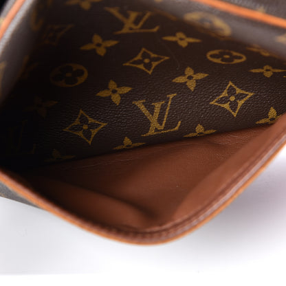Louis Vuitton Monogram Blois 10 of 11