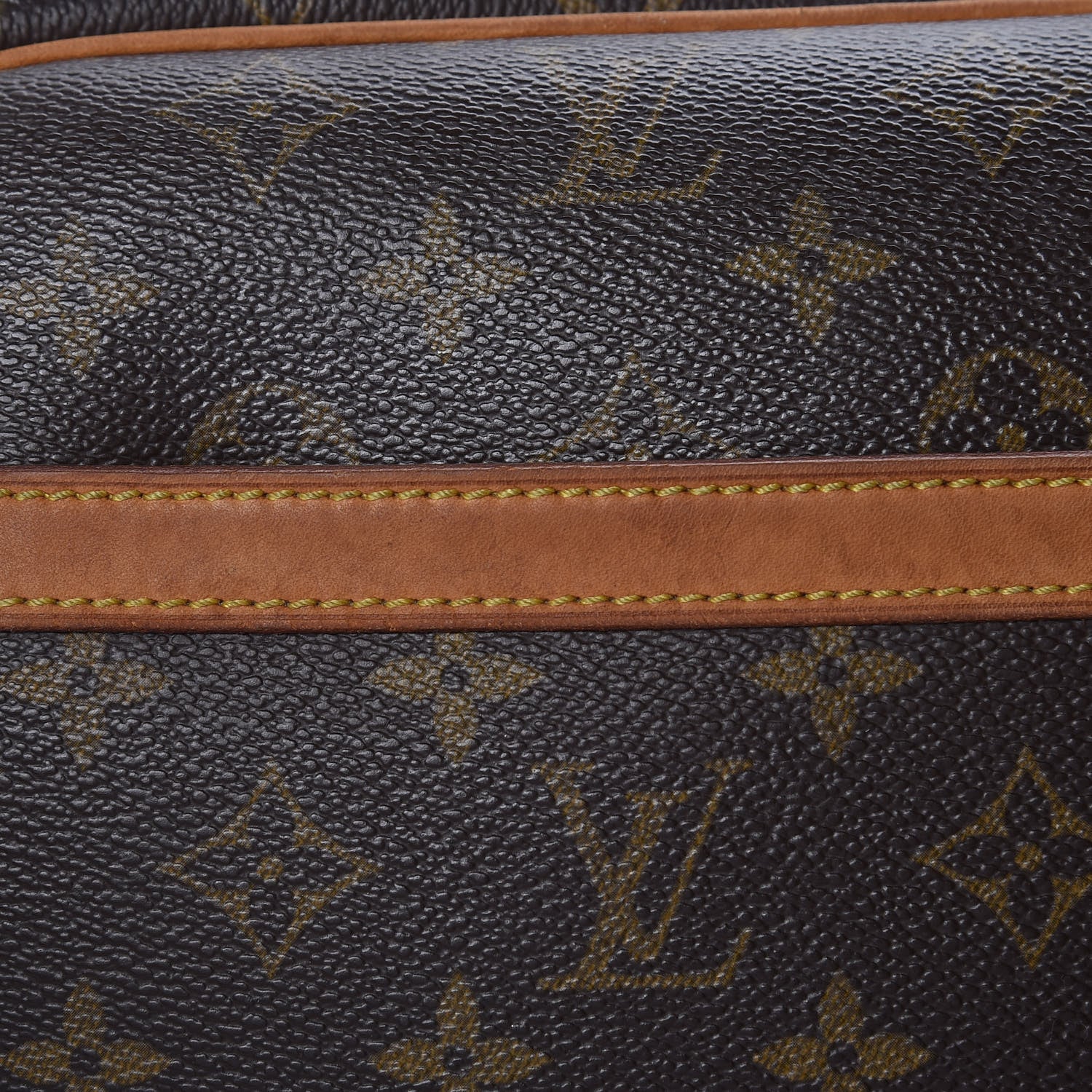 Louis Vuitton Monogram Reporter PM 11 of 15